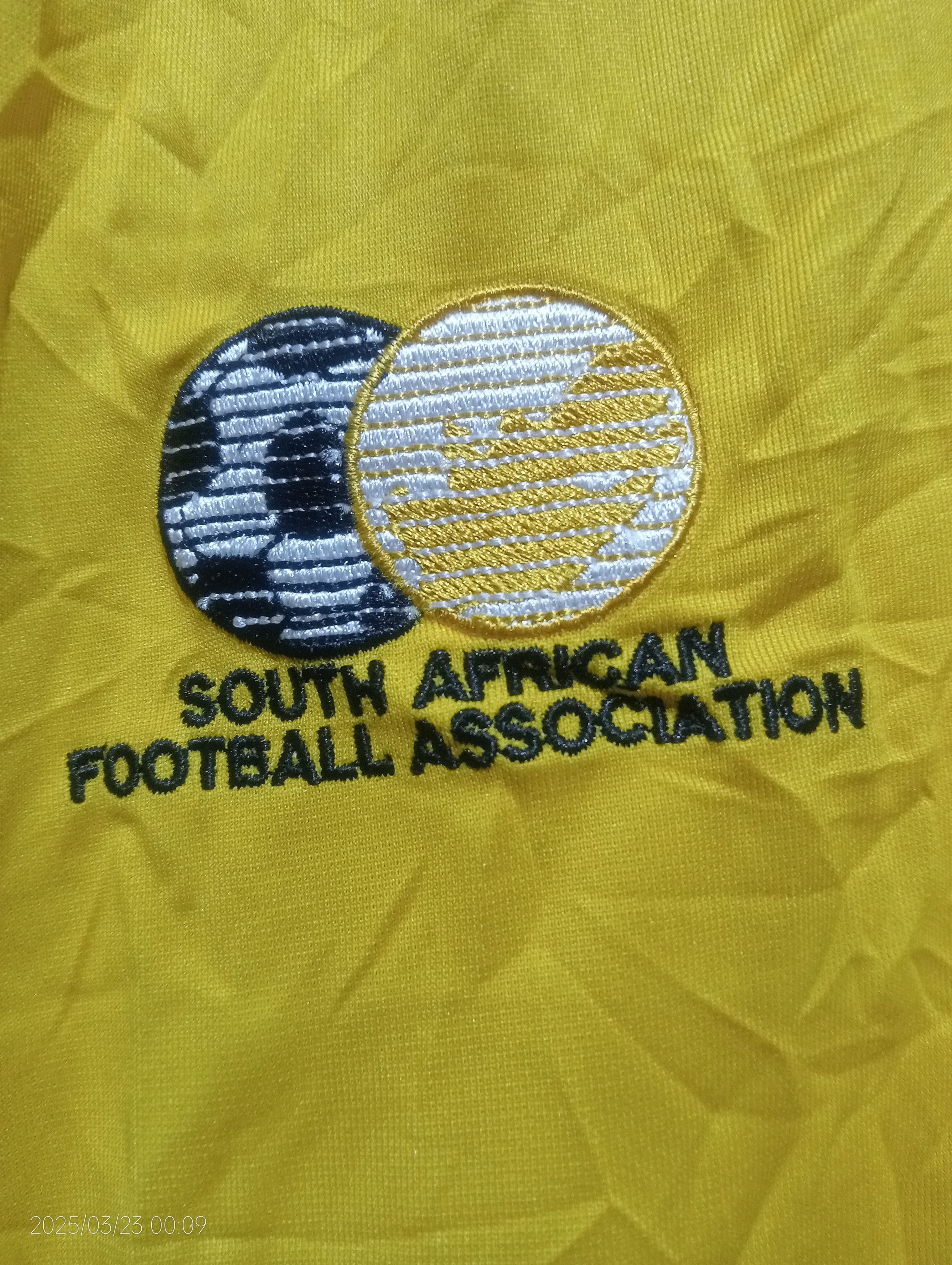 Adidas Vintage Adidas South Africa World Cup Jersey Size US M / EU 48-50 / 2 - 7 Thumbnail