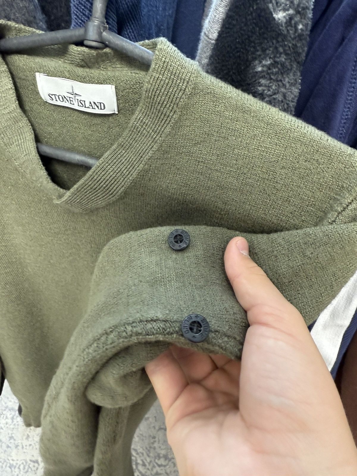 Vintage STONE ISLAND GREEN KNIT SWEATER WITH PATCH LOGO STYLE Size US M / EU 48-50 / 2 - 8 Thumbnail