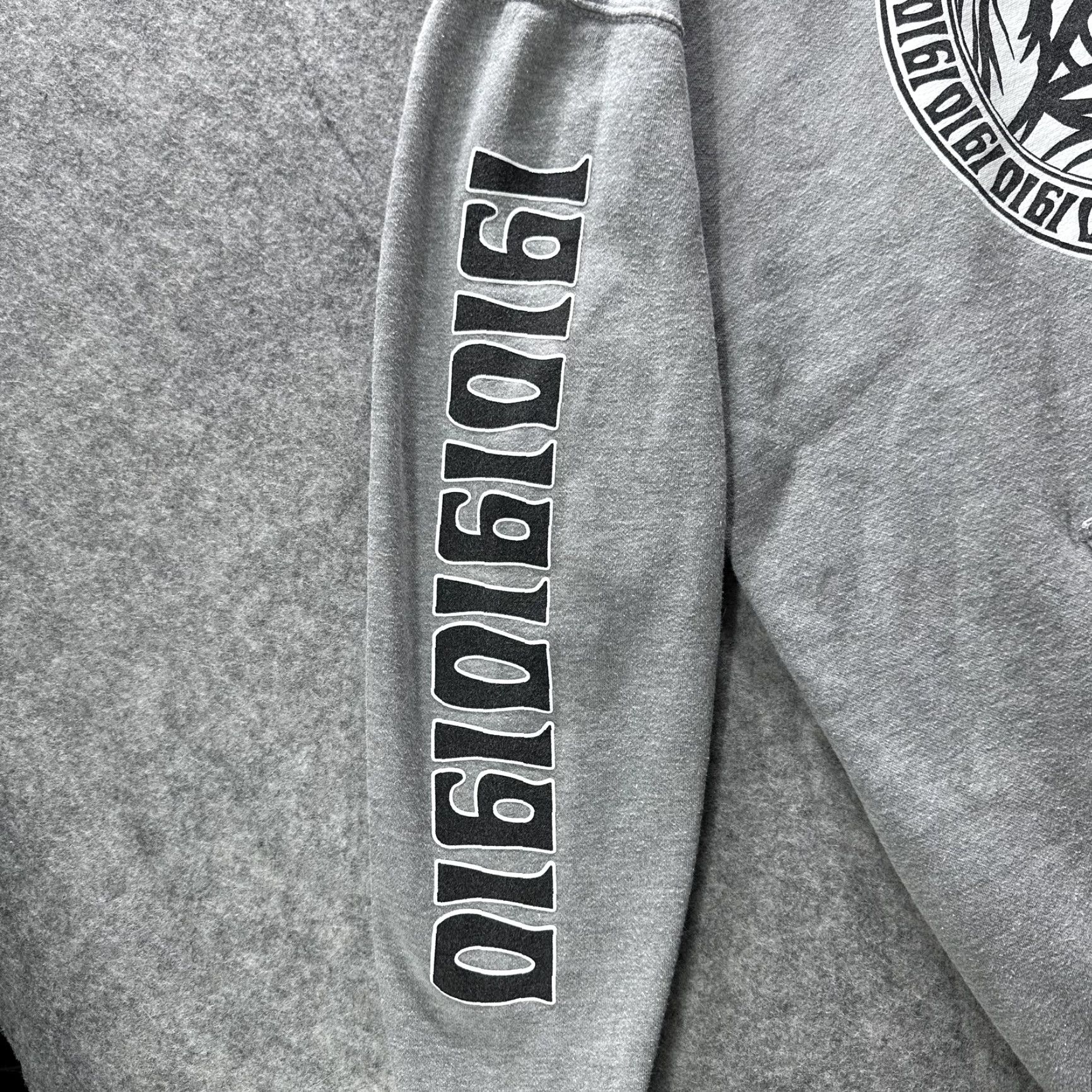 Vintage All Seeing Eye Hoodie Mens Medium Gray Binary Skate 1910 Pullover Sweatshirt Size US M / EU 48-50 / 2 - 3 Thumbnail
