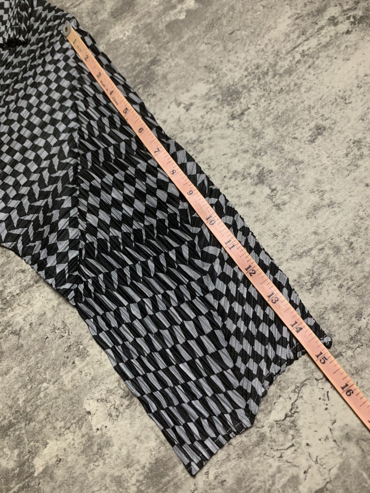 Pleats Please Issey Miyake FREE TARIFF Pleats Please Pleated Tribal Patterned Size M / US 6-8 / IT 42-44 - 20 Thumbnail
