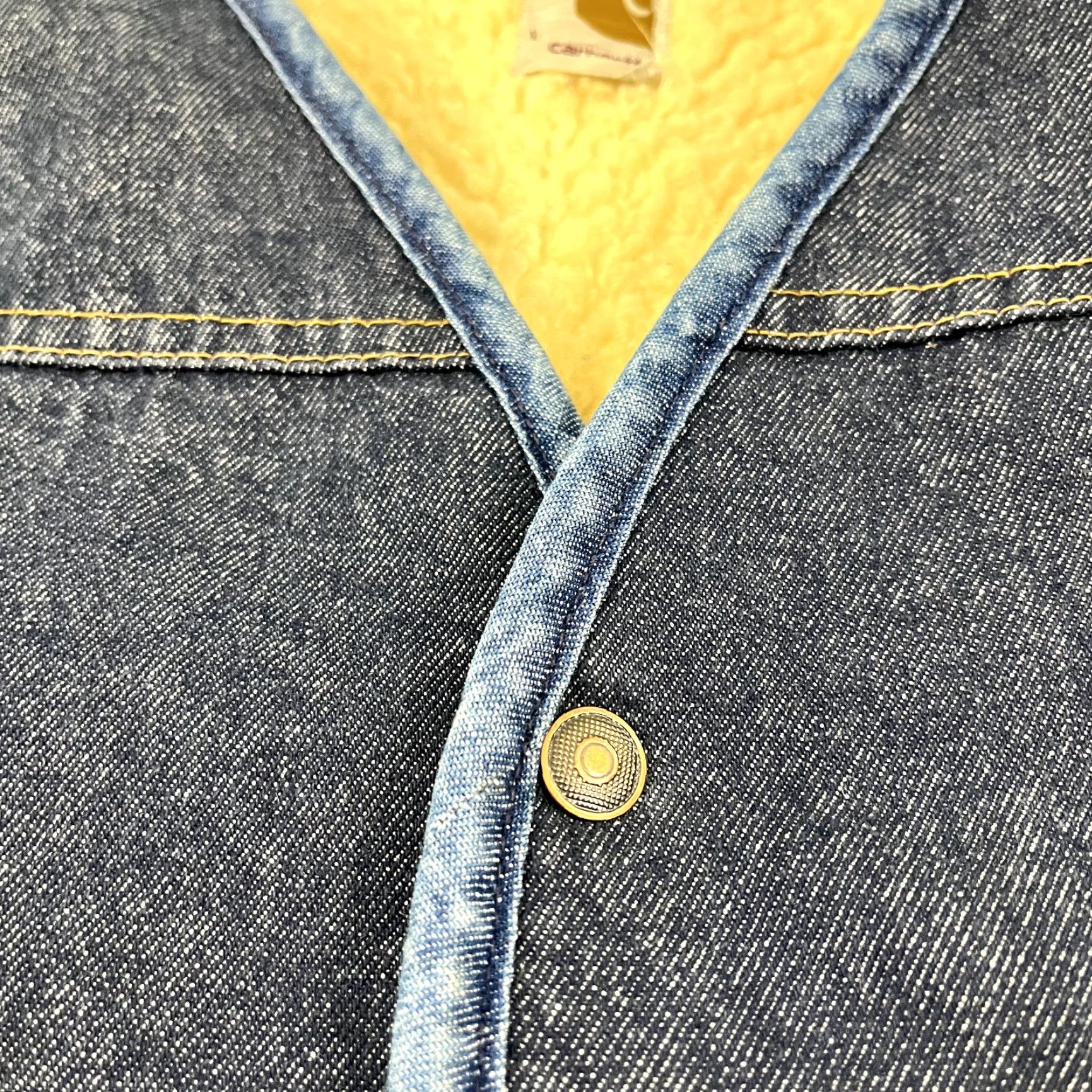 Carhartt VINTAGE Carhartt Vest Adult Large Blue Denim Sherpa Snap Distressed Western 90s Size US L / EU 52-54 / 3 - 5 Thumbnail