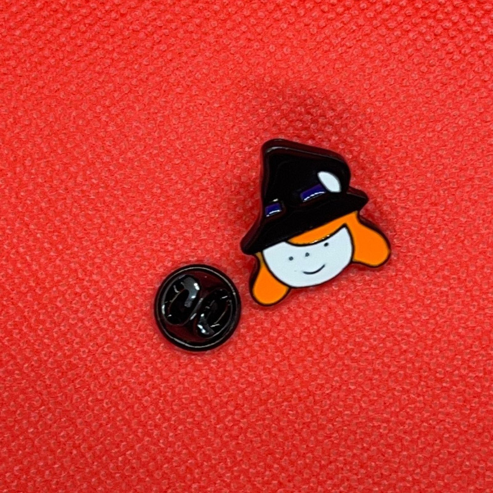 Other Witch Halloween Pin Brooch Size ONE SIZE - 1 Thumbnail