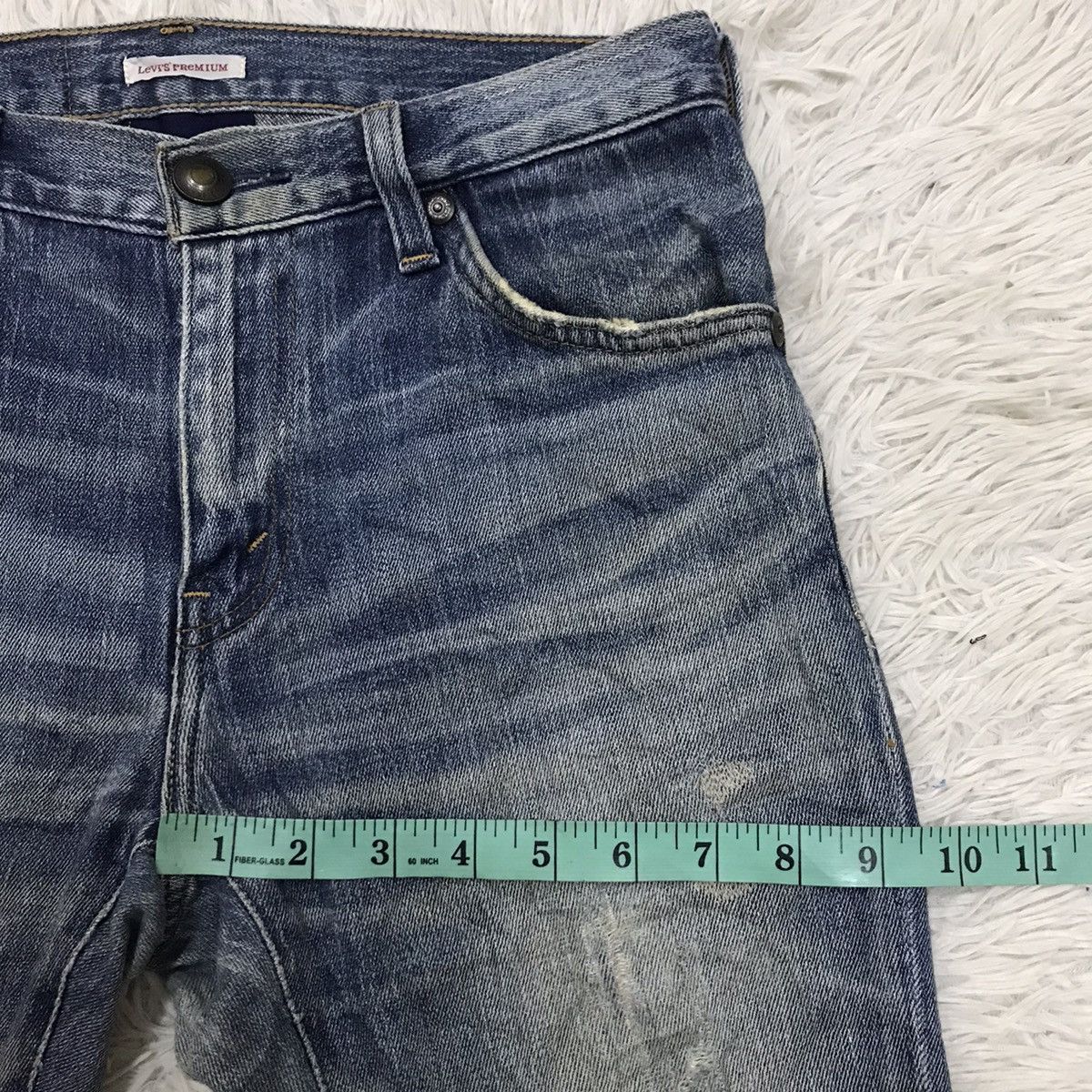 Levi's Vintage Clothing Vintage Levis Lot 613 Skinny Leg Distressed Denim Jeans Size US 29 - 17 Thumbnail