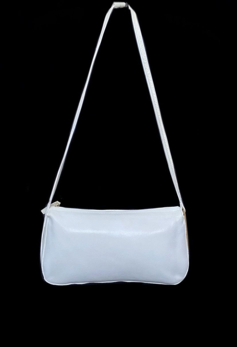 Givenchy Givenchy Vintage 2000s Leather Crossbody Bag Size ONE SIZE - 4 Thumbnail