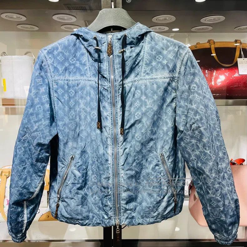 Louis Vuitton Louis Vuitton Old flower full print zipper assault jacket Size XS / US 0-2 / IT 36-38 - 3 Thumbnail