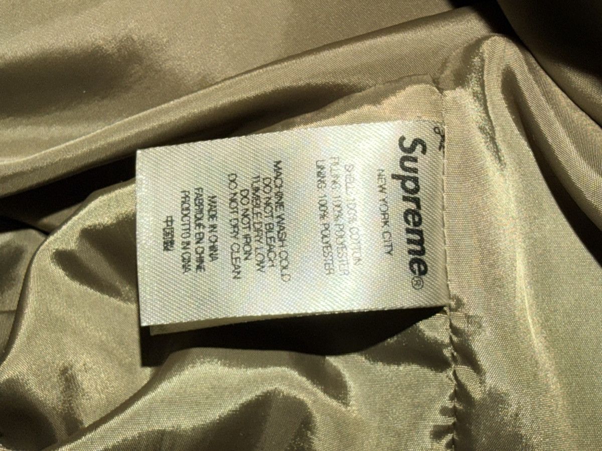 Supreme Supreme Fat Tip Jacquard Denim Puffer Jacket Olive Size L Size US L / EU 52-54 / 3 - 7 Thumbnail