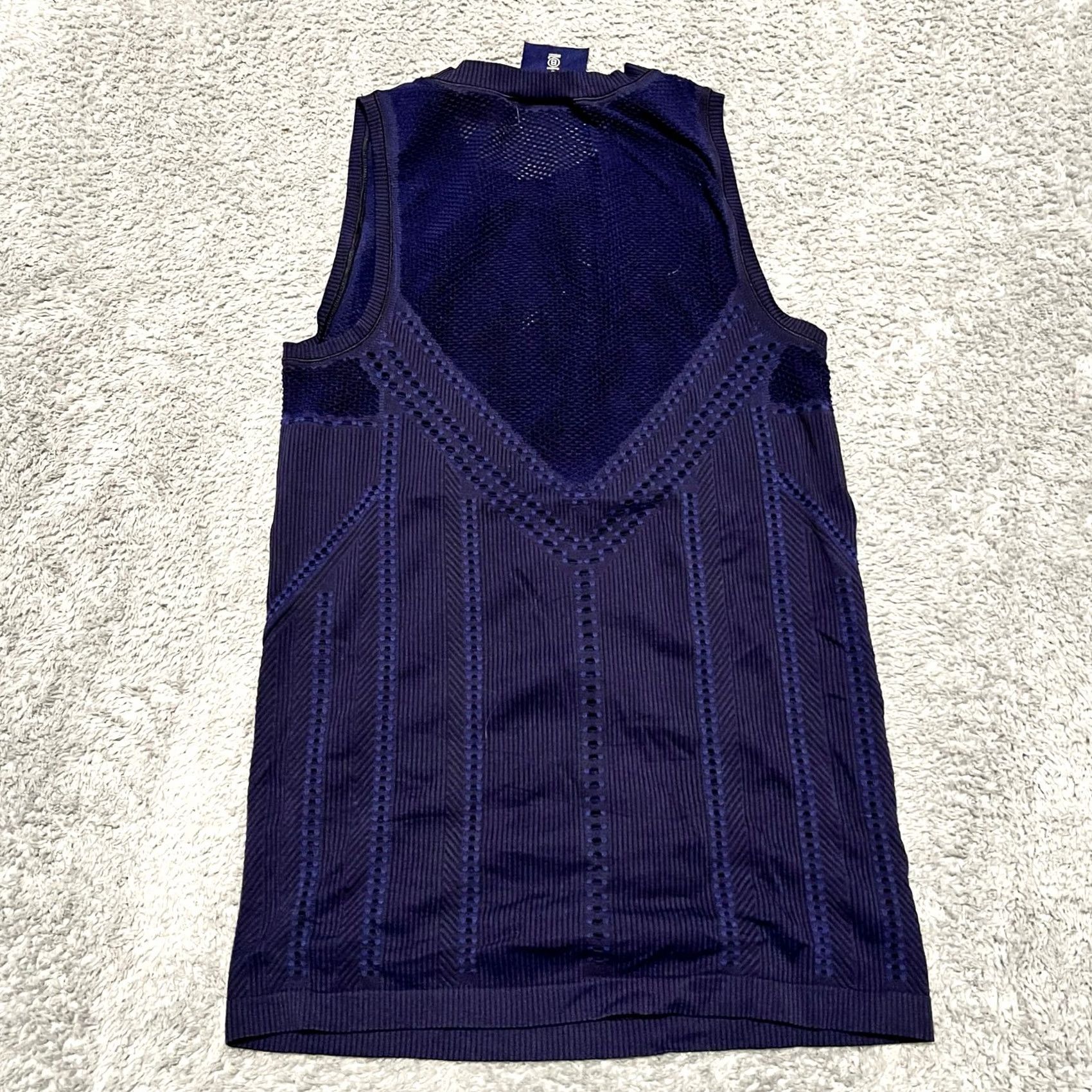 Athleta Athleta Tank Shirt Womens Small Oxygen Poseidon Blue 556414 Size S / US 4 / IT 40 - 3 Thumbnail