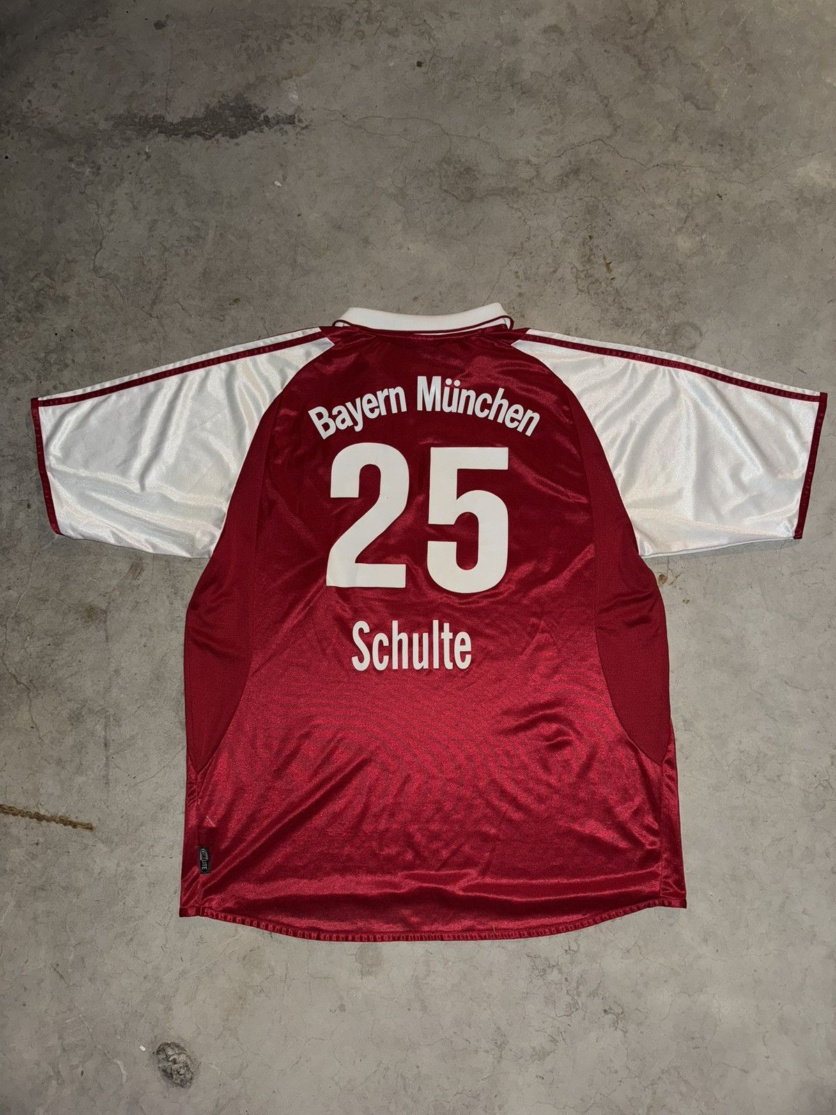 Adidas × Vintage VINTAGE ADIDAS BAYERN MUNICH MUNCHEN FOOTBALL Soccer Jersey Size US XL / EU 56 / 4 - 2 Thumbnail