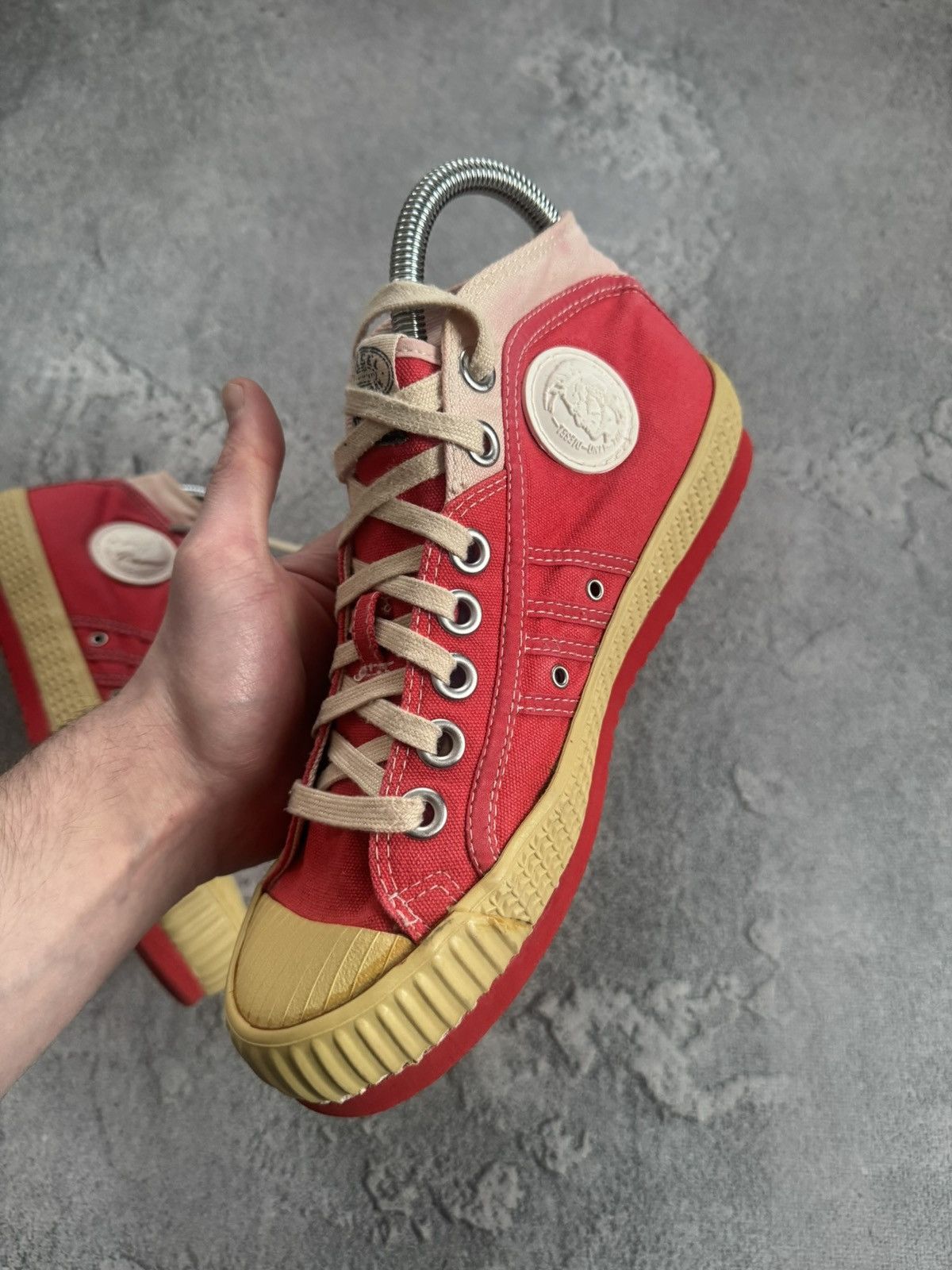 Diesel Diesel US8.5/EUR39 YUK Anniversary hi top sneakers shoes Size US 8.5 / IT 38.5 - 15 Thumbnail