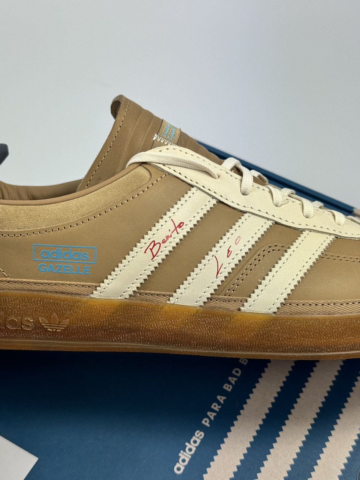 Adidas ADIDAS X MESSI X BAD BUNNY GAZELLIE SNEAKERS Size US 10.5 / EU 43-44 - 6 Thumbnail