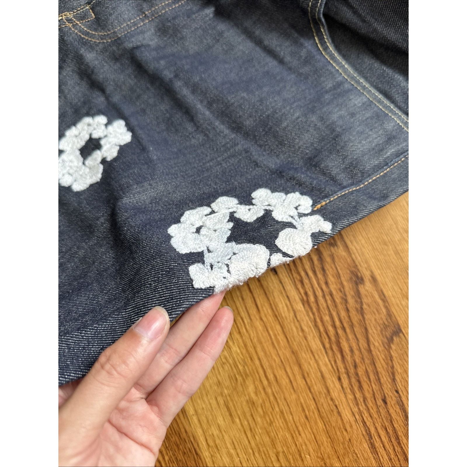 DENIM TEARS LEVI'Sx Denim Tears Embroidered Cotton Wreath Denim Jean Size US 38 / EU 54 - 18 Thumbnail