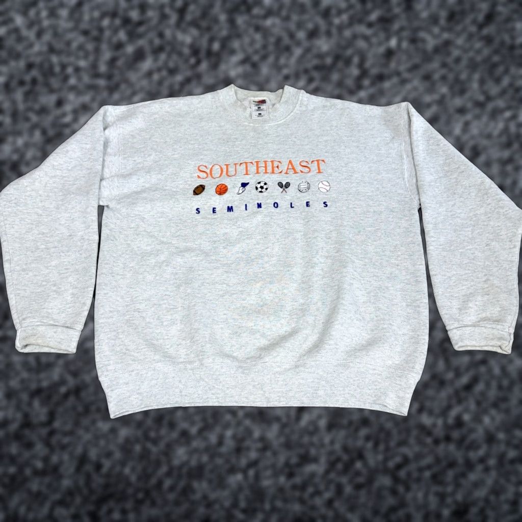 Fruit Of The Loom VINTAGE Southeast Seminoles Sweatshirt Mens XL Gray Cotton Polyester Fleece Embroidered Logo 90s 90s Sports Pullover Crew Neck Sweatshirt clue Size US XL / EU 56 / 4 - 1 Thumbnail