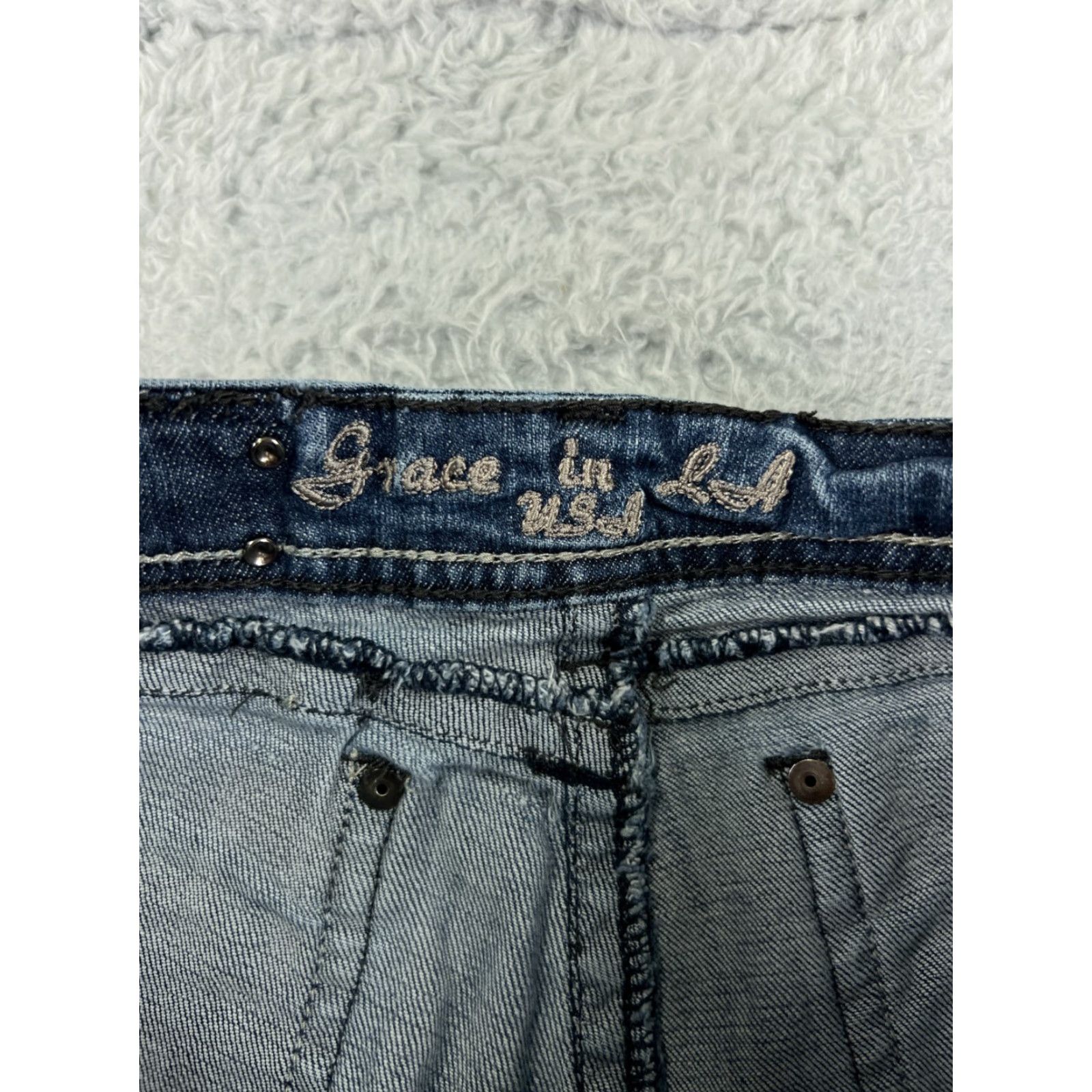 Grace in LA Grace In LA Jeans Womens 11 Blue Denim Low Rise Bling Embroidered Bootcut Stretch Featured Size 32" / US 10 / IT 46 - 4 Thumbnail