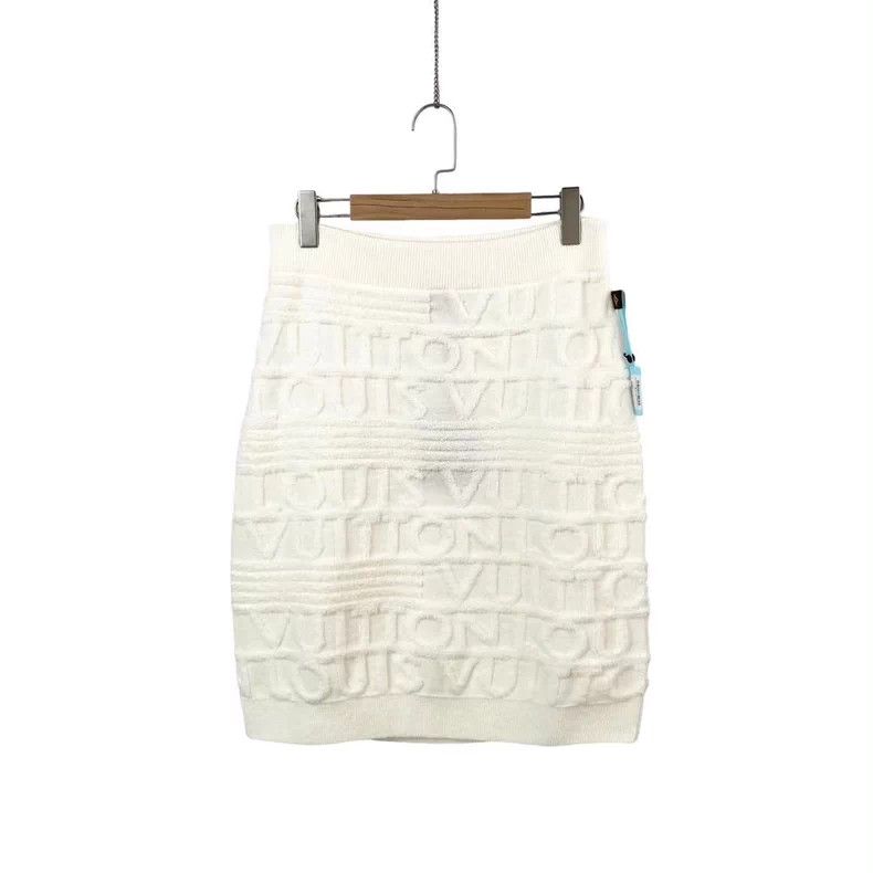 Louis Vuitton Louis Vuitton White Embossed Logo Wool Skirt Size US 36 / EU 52 - 1 Thumbnail