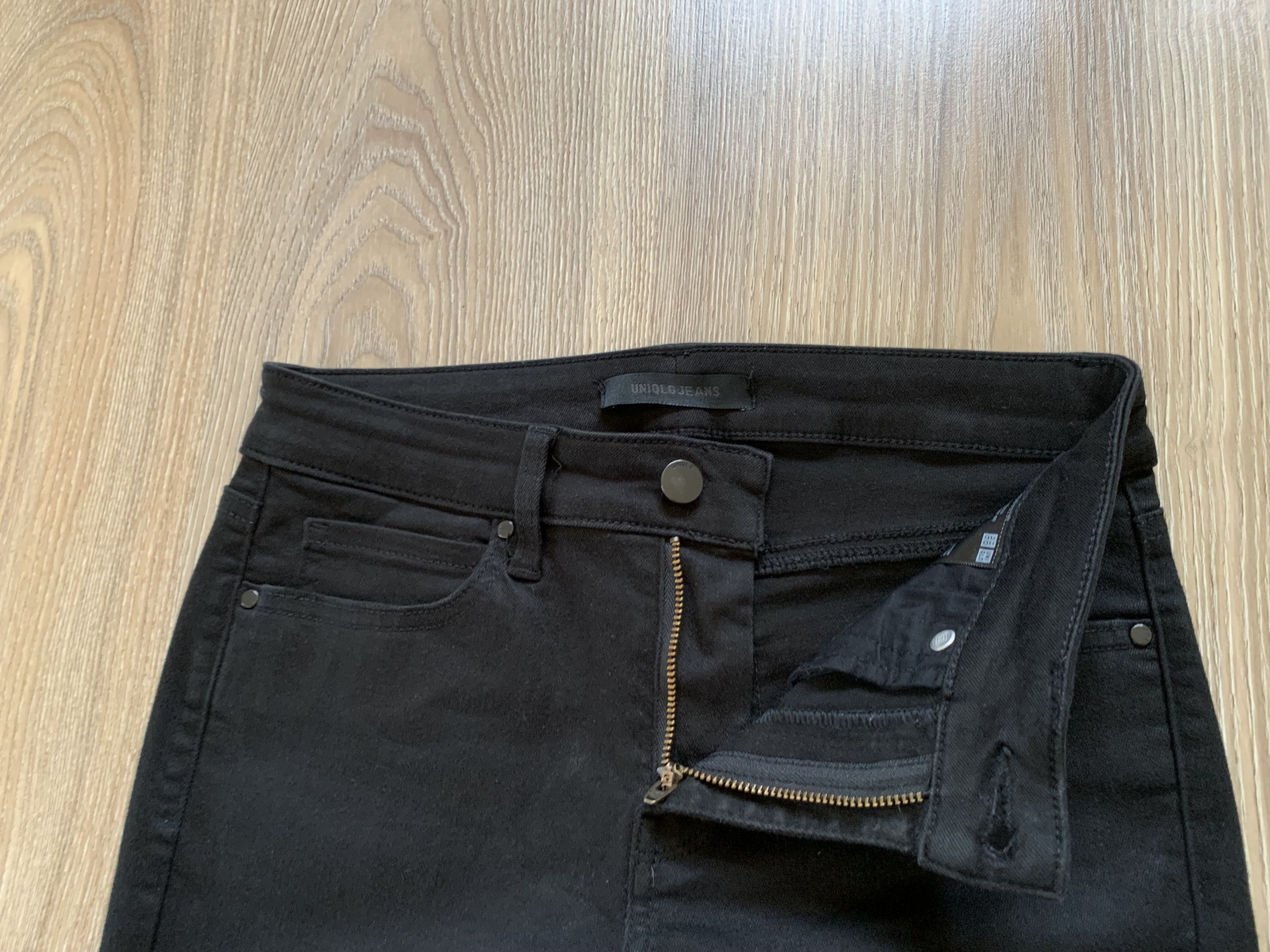 Uniqlo Uniqlo Distressed Black Denim Skinny Jeans Size 26" / US 2 / IT 38 - 5 Thumbnail