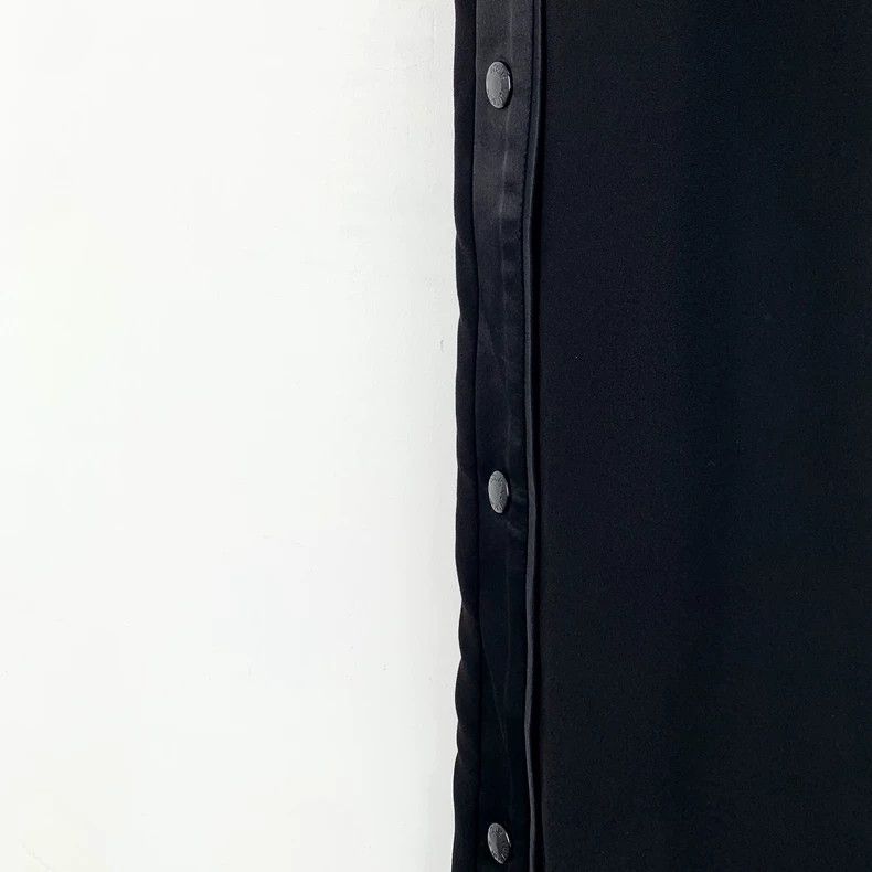 Louis Vuitton Louis Vuitton Black side button elasticated waist slacks p Size US 38 / EU 54 - 4 Thumbnail