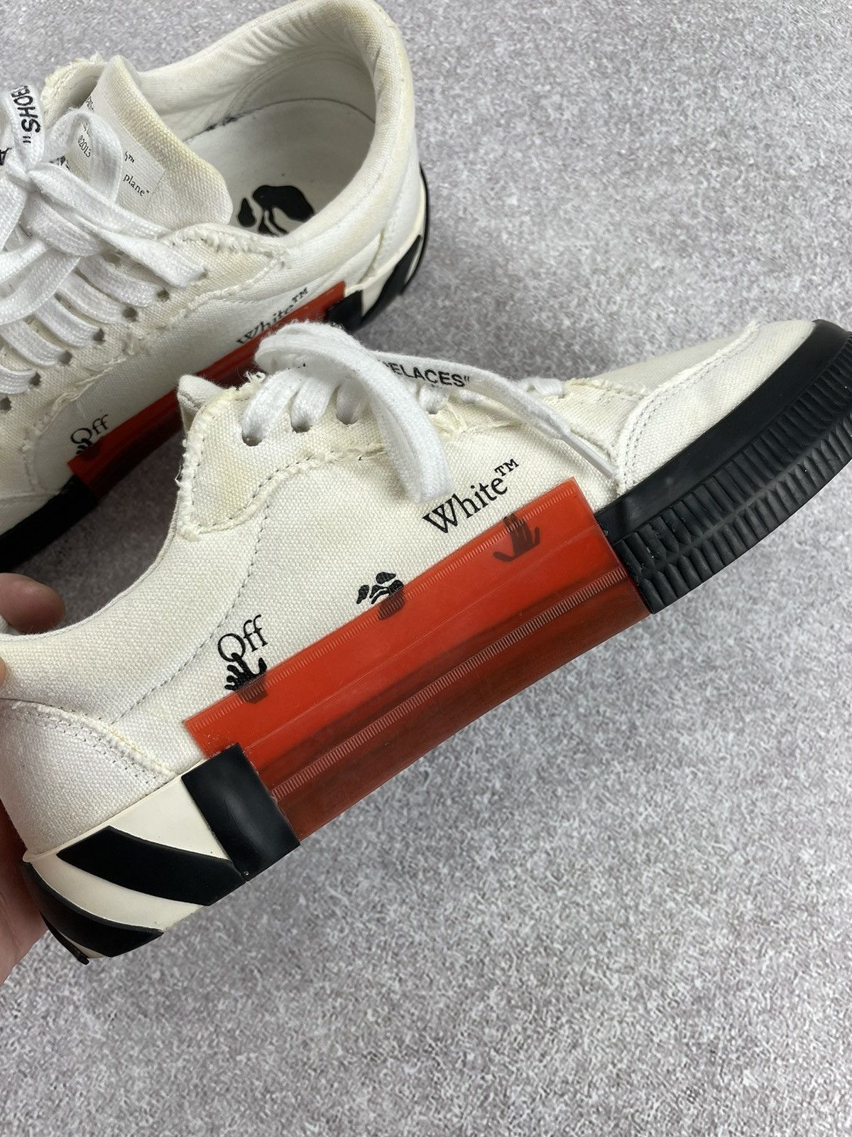 Off-White Off White Low Vulkanized Canvas Sneakers Size US 8 / EU 41 - 10 Thumbnail