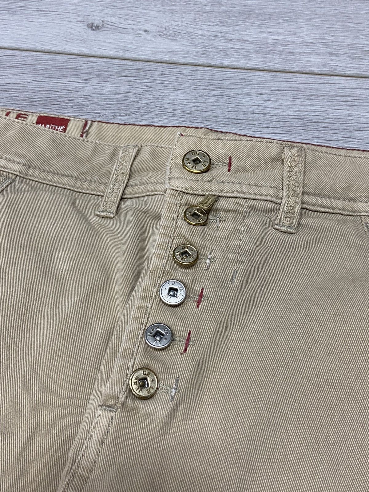 Marithe + Francois Girbaud Marithe Francois Girbaud short next boyfriend buttons pants Size 29" - 4 Thumbnail