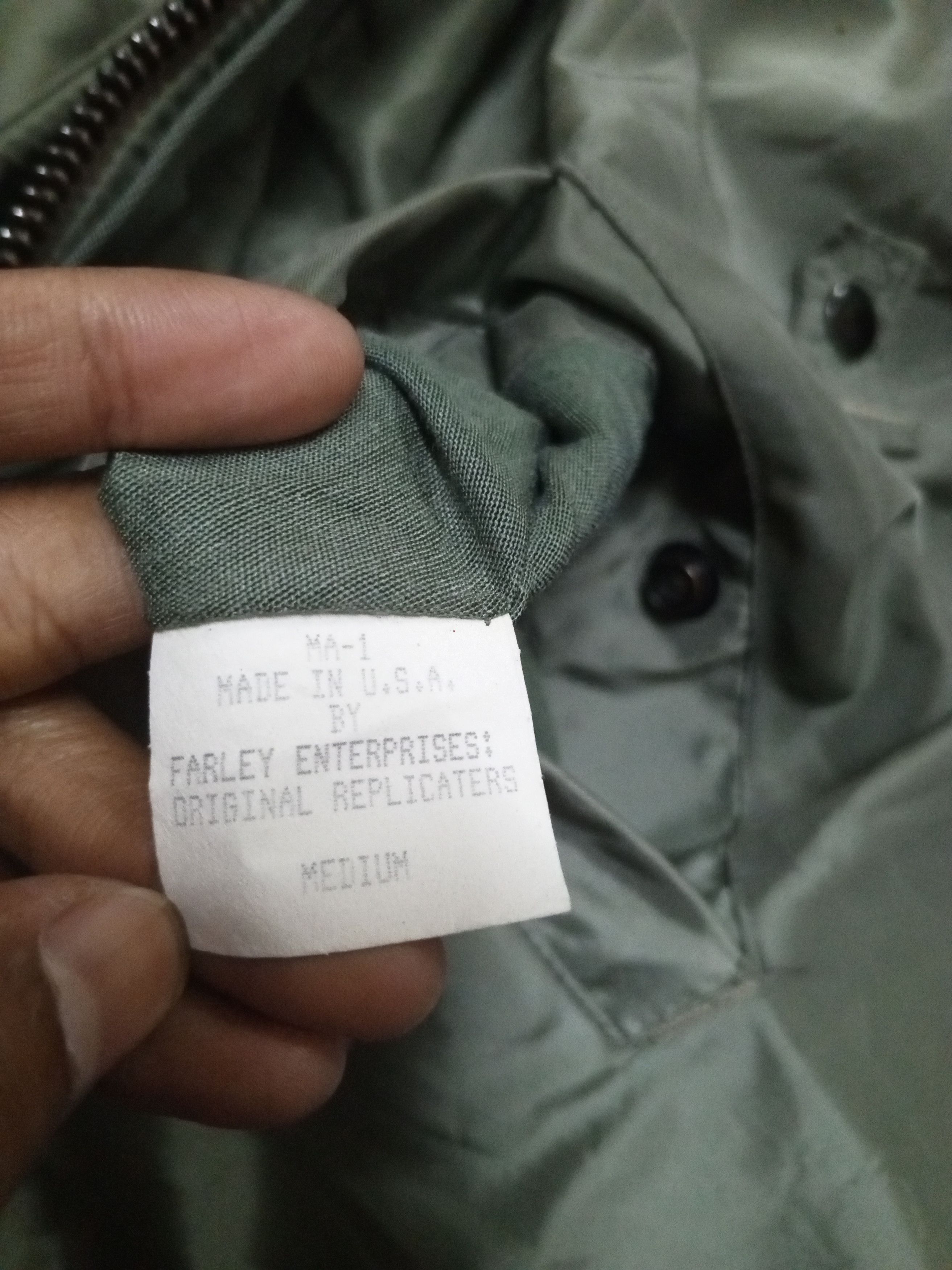 Vintage VINTAGE 90'S MA-1 BOMBER FLIGHT JACKET Size US XL / EU 56 / 4 - 14 Thumbnail