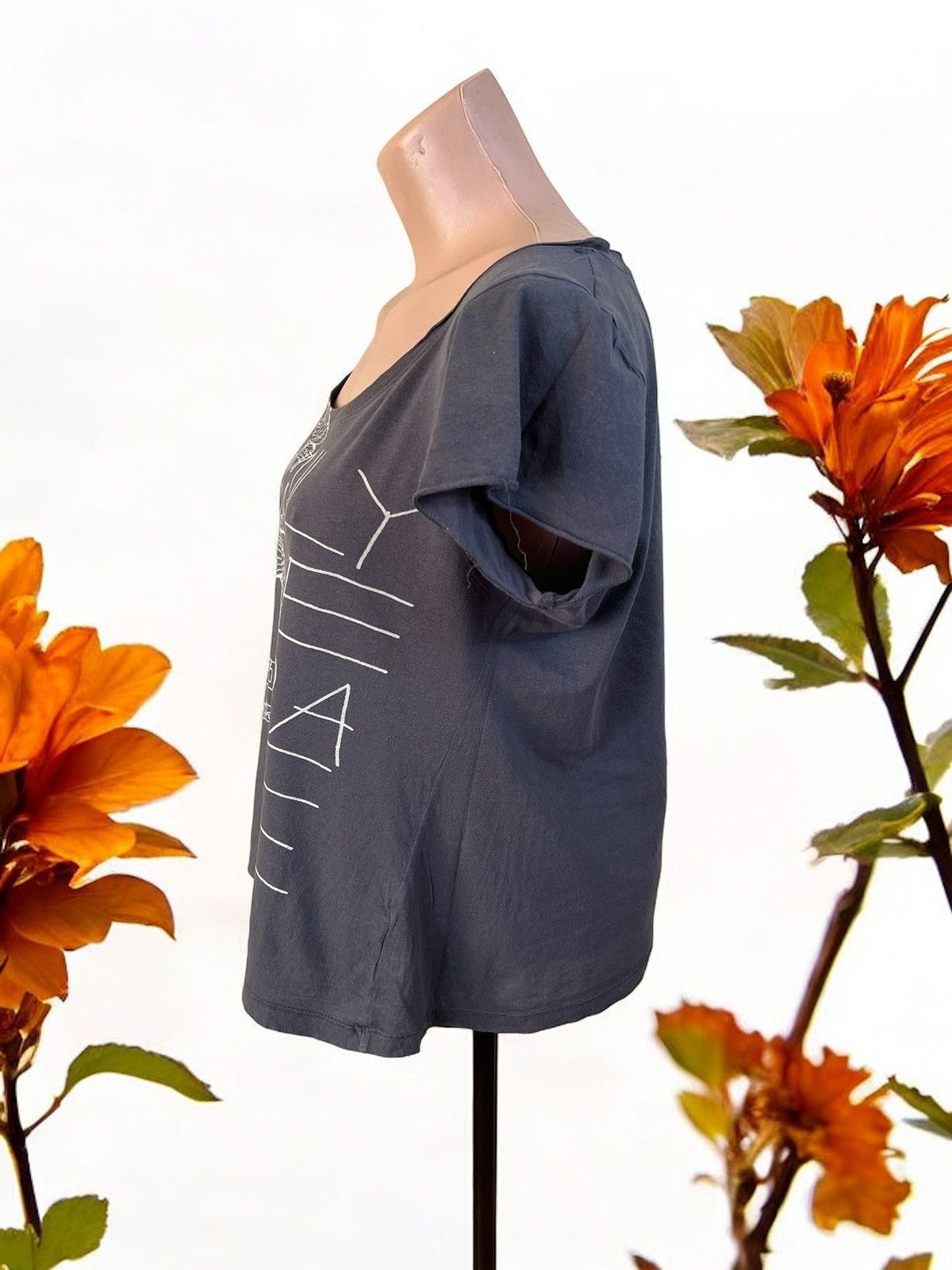Diesel Diesel t-shirt size S oversize fit Size S / US 4 / IT 40 - 5 Thumbnail
