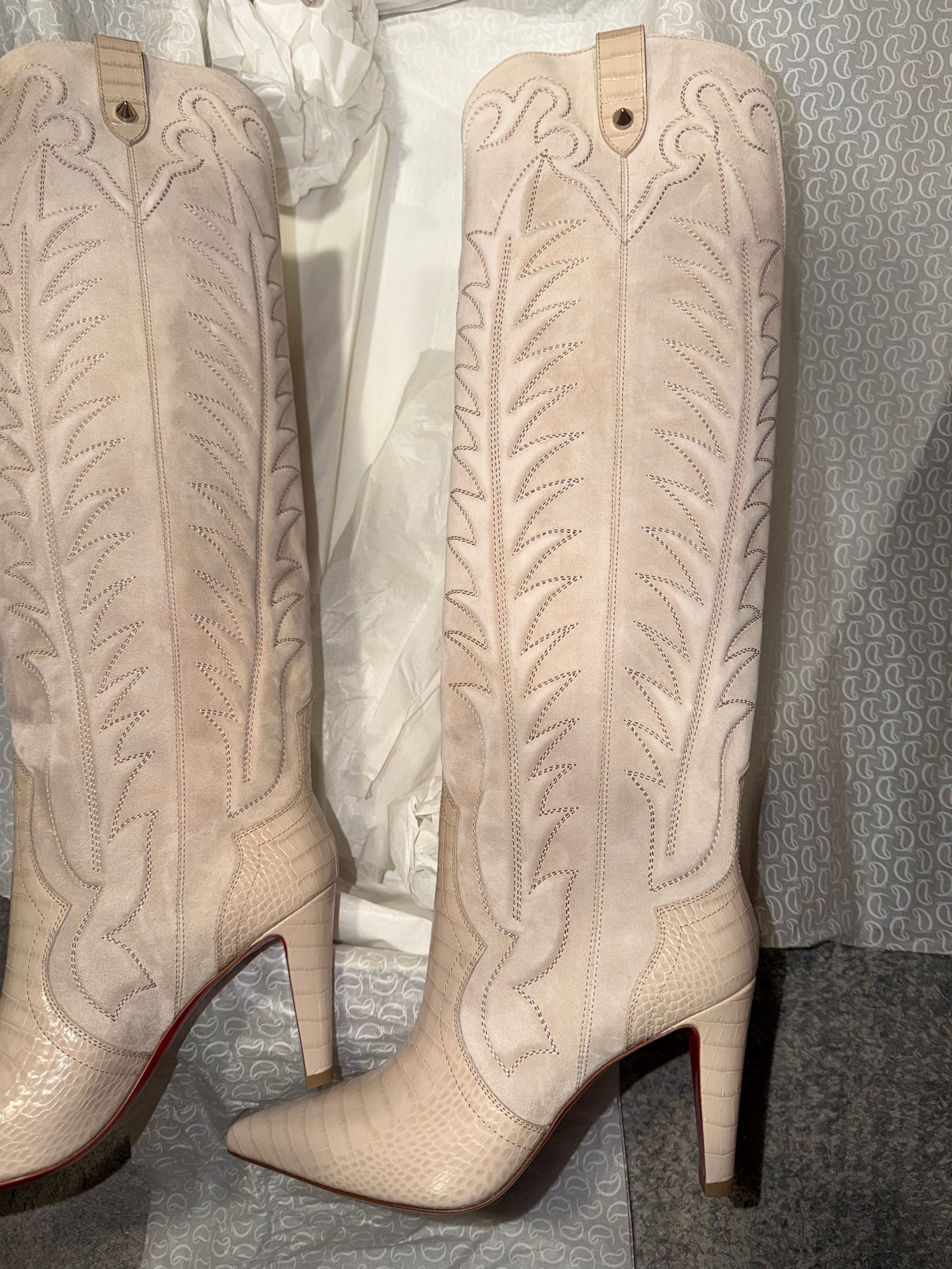 Christian Louboutin Santia Botta 85 Pearl Beige Western Knee High Heel Boot 38 Size US 8 / IT 38 - 12 Thumbnail
