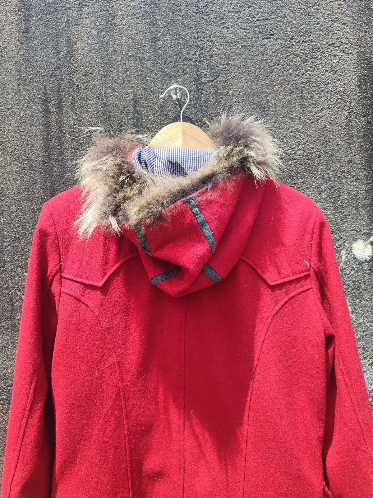 Designer PPFM Red Wool-Blend Toggle Jacket with Fur Hood - Size L Size US M / EU 48-50 / 2 - 5 Thumbnail