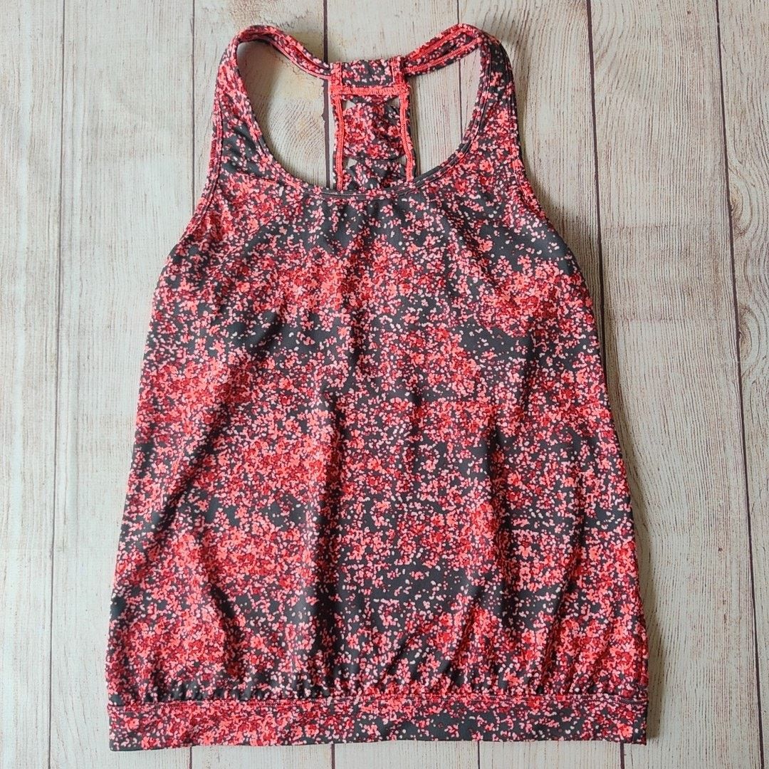 Athleta Athleta Printed XO Tank Top sz S Size S / US 4 / IT 40 - 7 Thumbnail