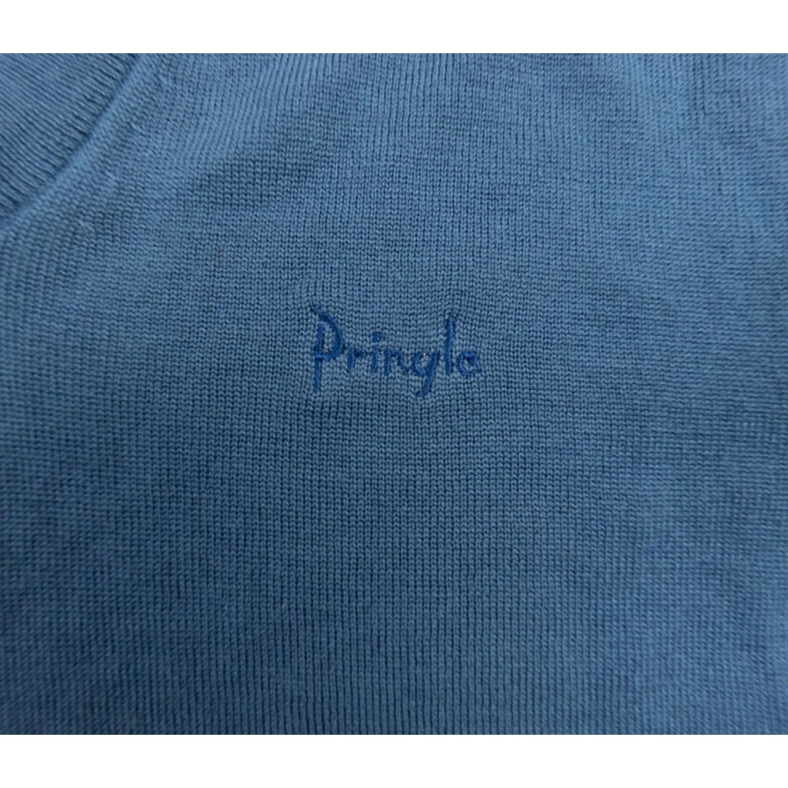 Vintage Pringle Sweater Vest Mens 40 Blue Wool Knit Pullover Sleeveless V-Neck Mens Size US XXS / EU 40 - 3 Thumbnail