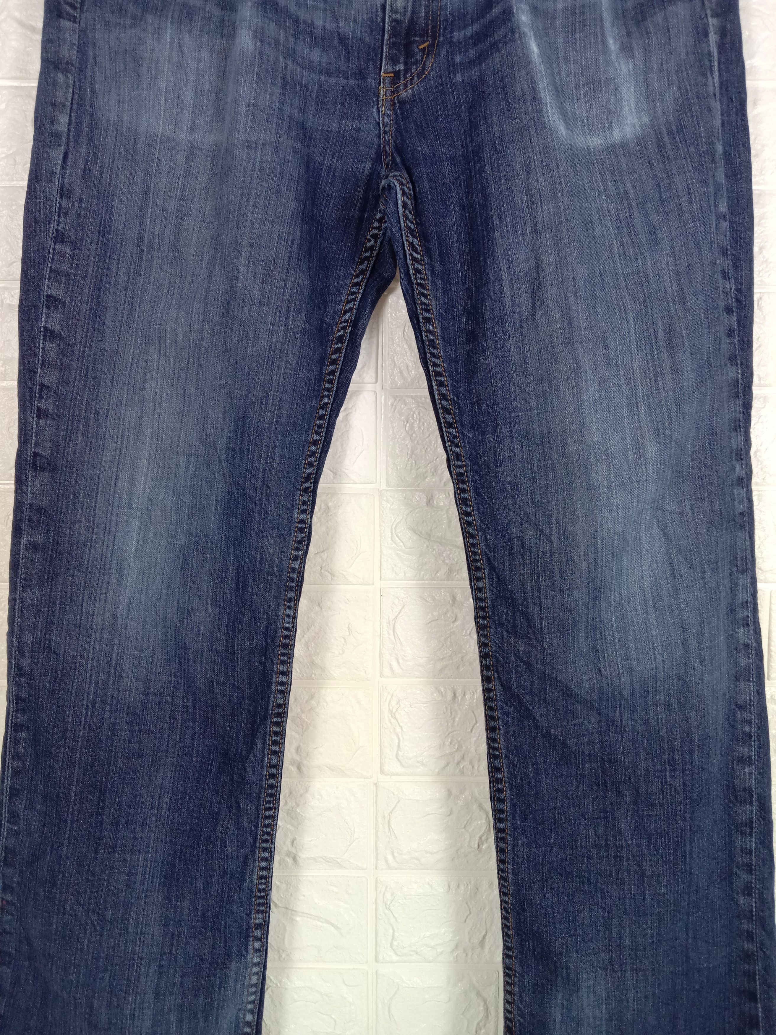 Levi's Vintage Levi’s 514 Jeans Blue Wash Distressed Denim Size US 36 / EU 52 - 3 Thumbnail