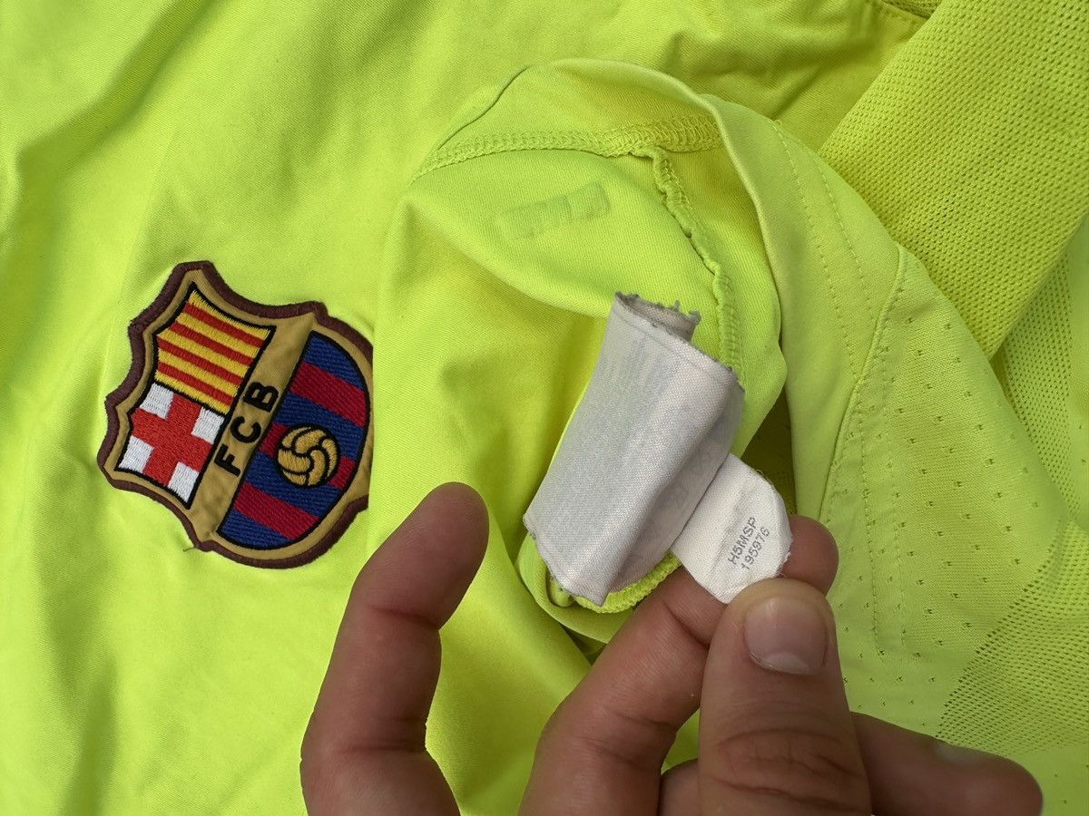 Nike Vintage Nike F.C.Barcelona Soccer Jersey Style Blokecore M Size US M / EU 48-50 / 2 - 5 Thumbnail