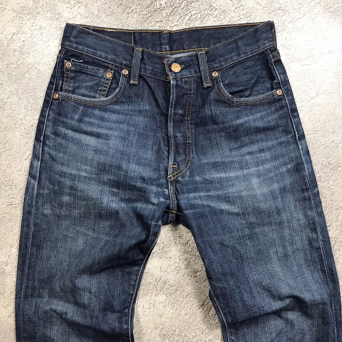 Vintage Vintage 90s Levis Distressed Baggy Jeans Grunge Skate 28 Size US 28 / EU 44 - 4 Thumbnail