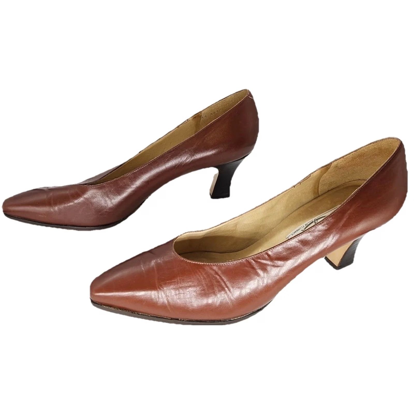 Vintage Rangoni Of Florence Womens Pump Brown Leather Kitten Heel Made In Italy 8 Comfort Leather Upper Insole Lining Outsole Womens Shoes Size US 8 / IT 38 - 4 Thumbnail