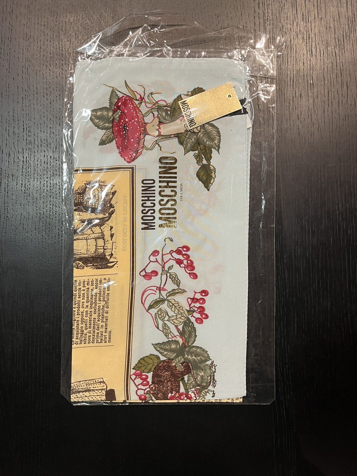 Moschino Moschino Vintage Italian Silk Scarf Size ONE SIZE - 7 Thumbnail