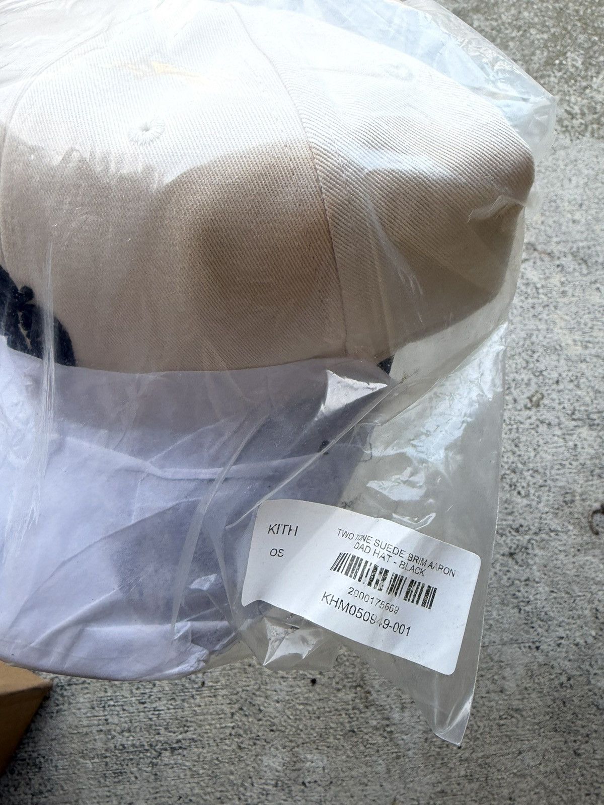 Kith Kith Two Tone Suede Brim Aaron Classic Cap Size ONE SIZE - 2 Thumbnail