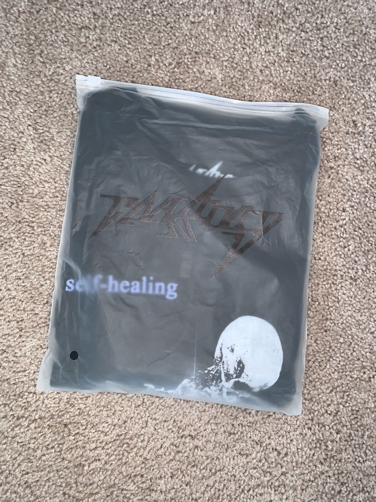 Japanese Brand CHASING WORLDWIDE©️ - SELF HEALING ‘24 OVERSIZED BOX FIT TEE Size US XL / EU 56 / 4 - 3 Thumbnail