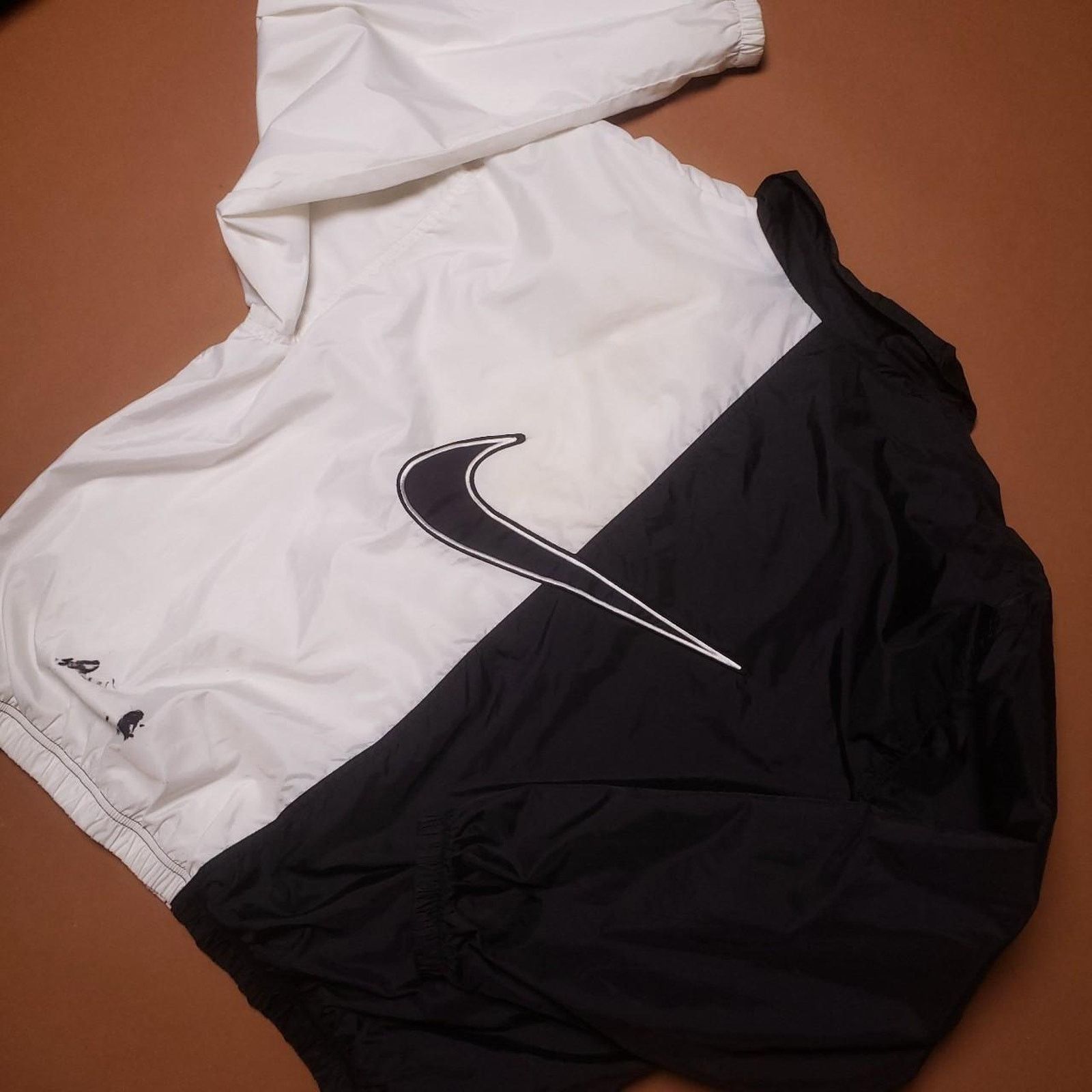Nike Vintage 90s Nike *Rare* windbreaker Mens size Large Size US L / EU 52-54 / 3 - 8 Thumbnail