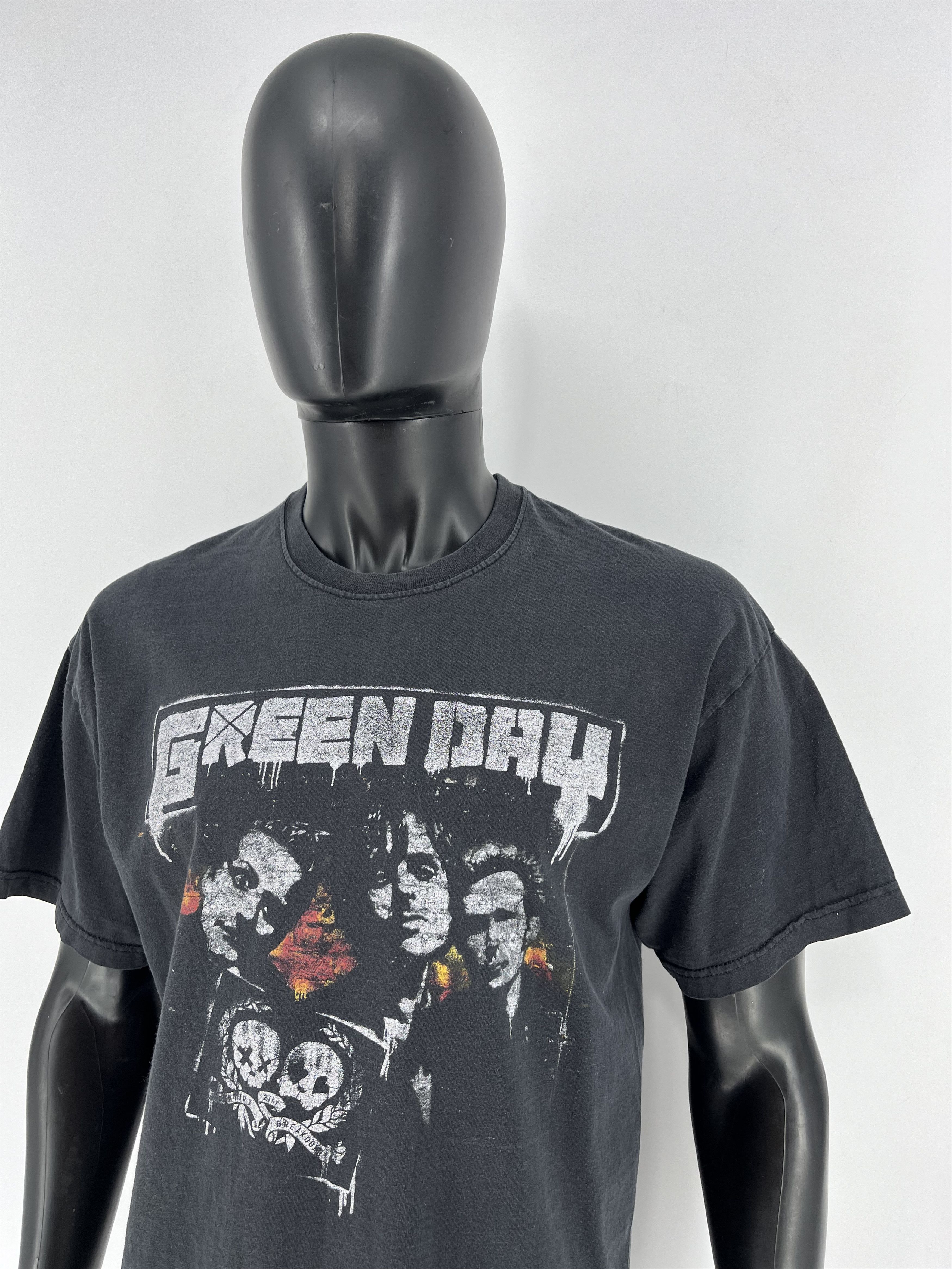 Band Tees × Vintage Vintage Y2K Green Day American Idiot Tour Band Tee Size US XL / EU 56 / 4 - 8 Thumbnail