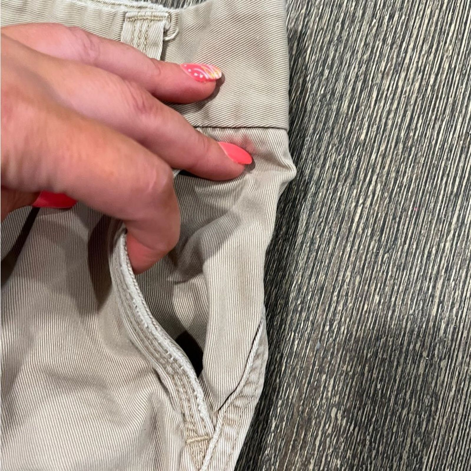 Vintage J.Crew Classic Twill Chino 5'' Shorts City Fit Low-Rise Sz 8 Size 30" / US 8 / IT 44 - 3 Thumbnail