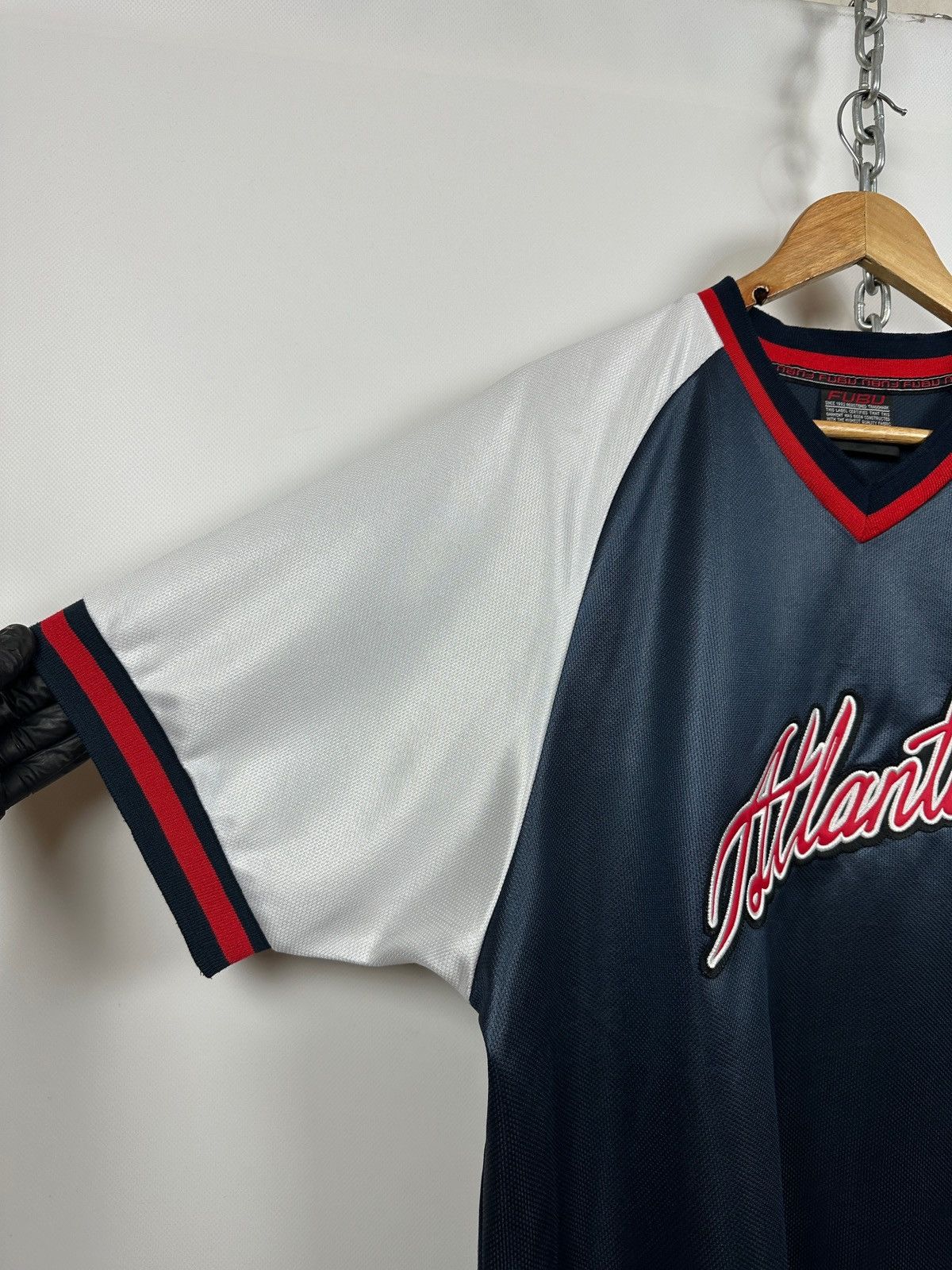 Fubu Vintage Fubu Atlanta City Series Rap Hip-Hop Jersey T-Shirt Size US L / EU 52-54 / 3 - 7 Thumbnail