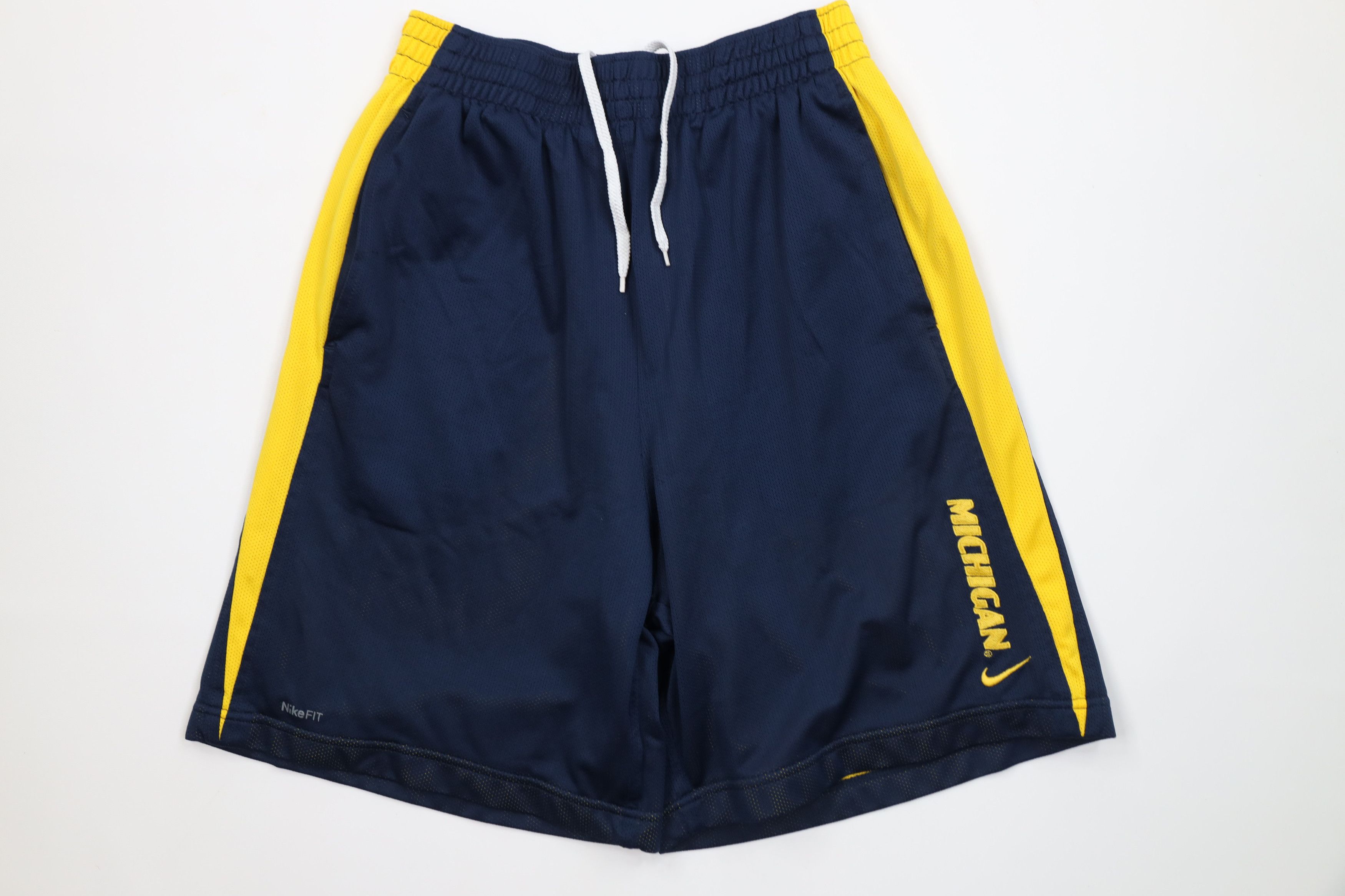 Nike Vintage Nike Scott Mini Swoosh University of Michigan Shorts Size US 30 / EU 46 - 1 Thumbnail