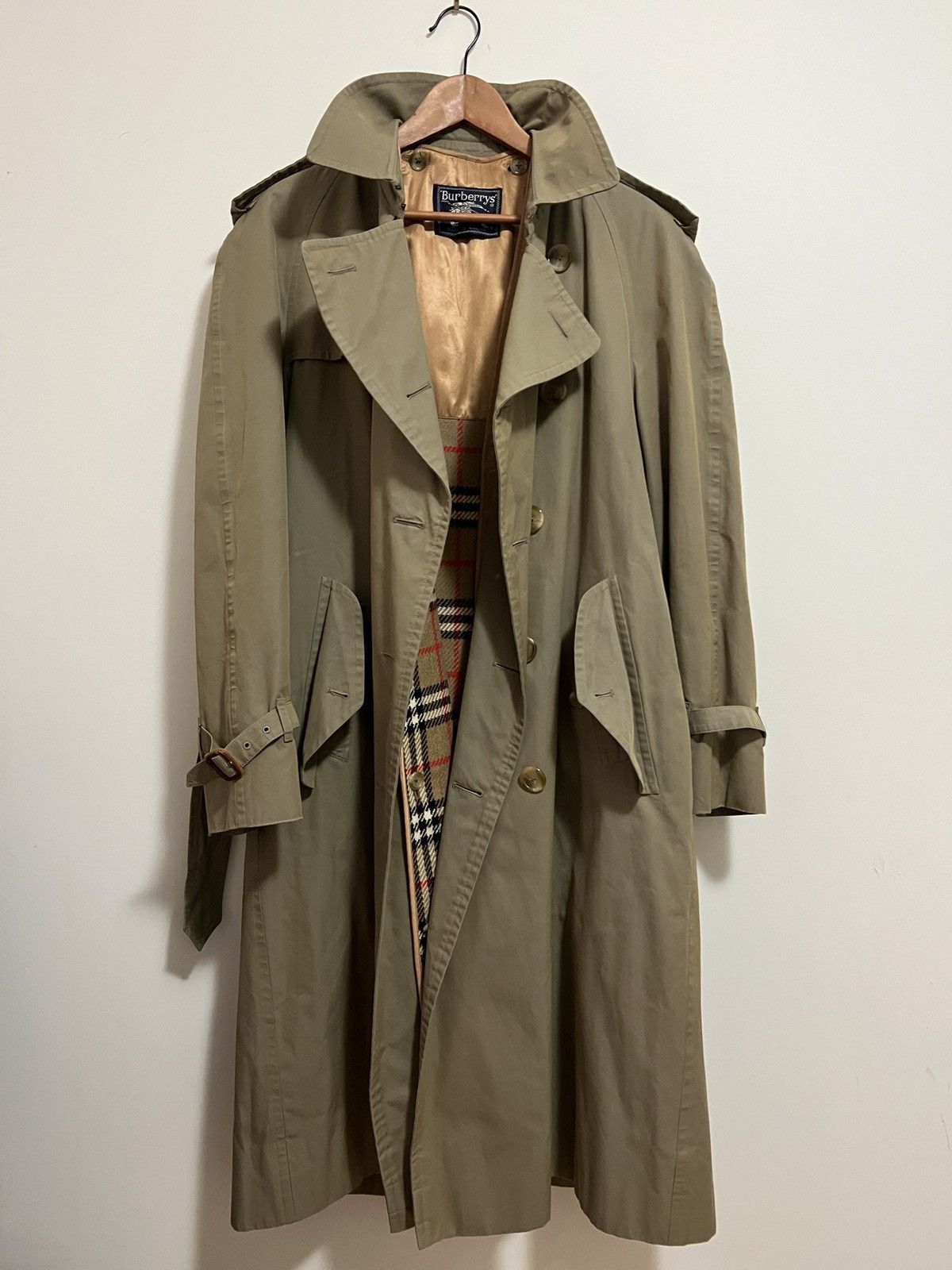 Burberry Vintage Burberry Trench Coat 48R Made In England Wool Liner Size US M / EU 48-50 / 2 - 1 Thumbnail