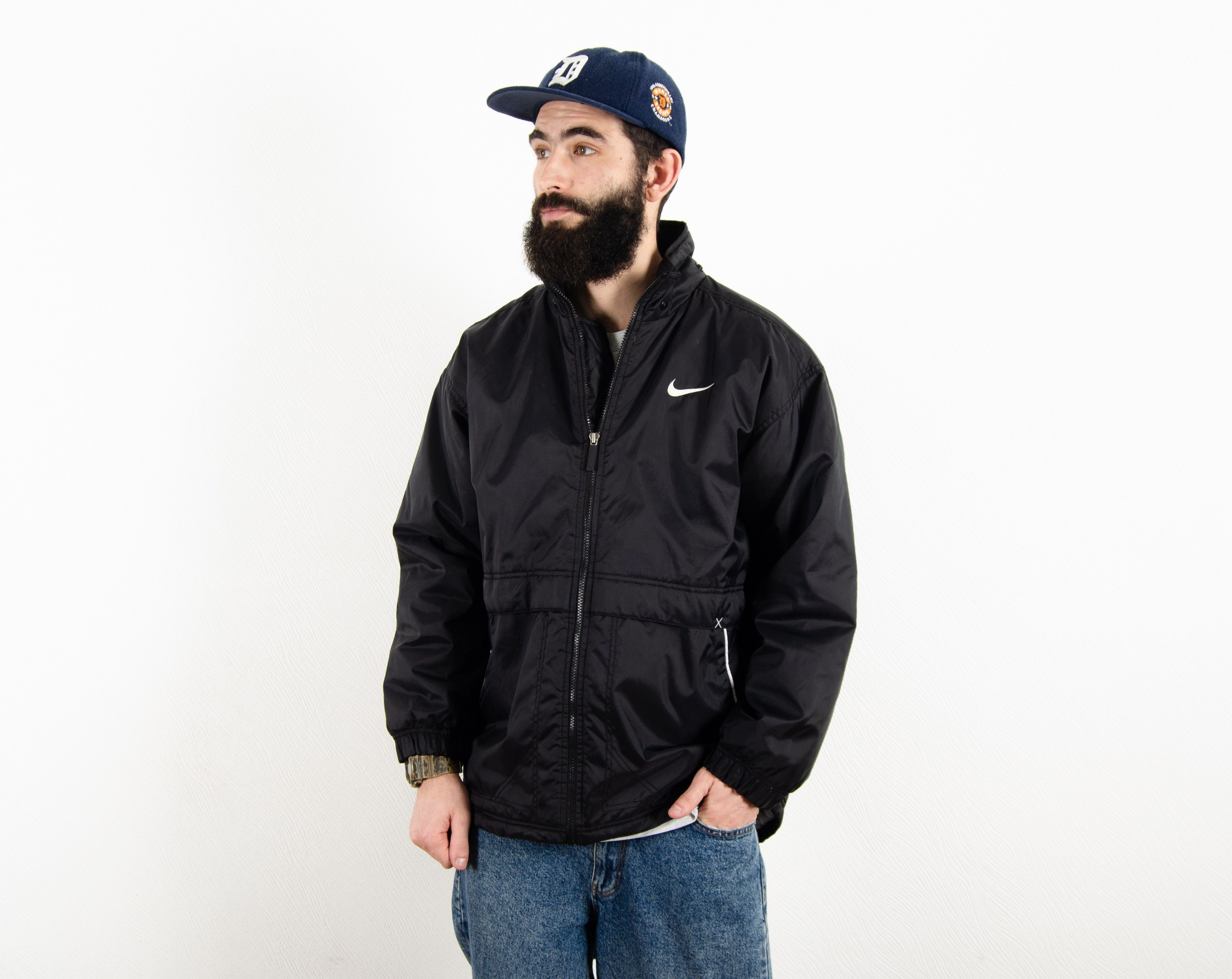 Nike Vintage Nike Black Oversized Big Swoosh Logo Jacket Size US L / EU 52-54 / 3 - 4 Thumbnail