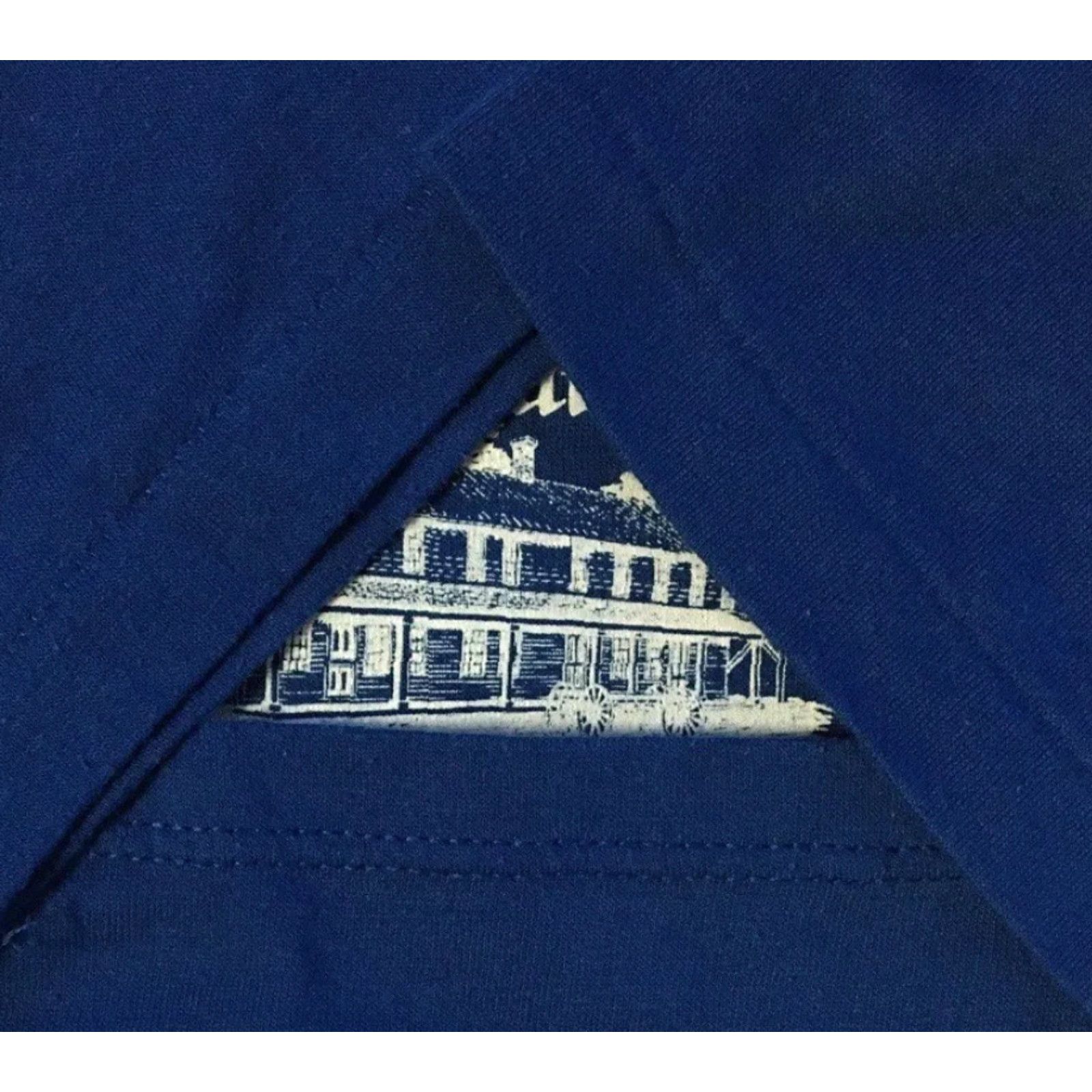 Vintage VINTAGE Columbia CT Landmark Restaurant Faded Shirt USA M Blue 80s 90s Grunge Biker Rockabilly Funny College Vintage USA Mens Shirt Size US M / EU 48-50 / 2 - 5 Thumbnail