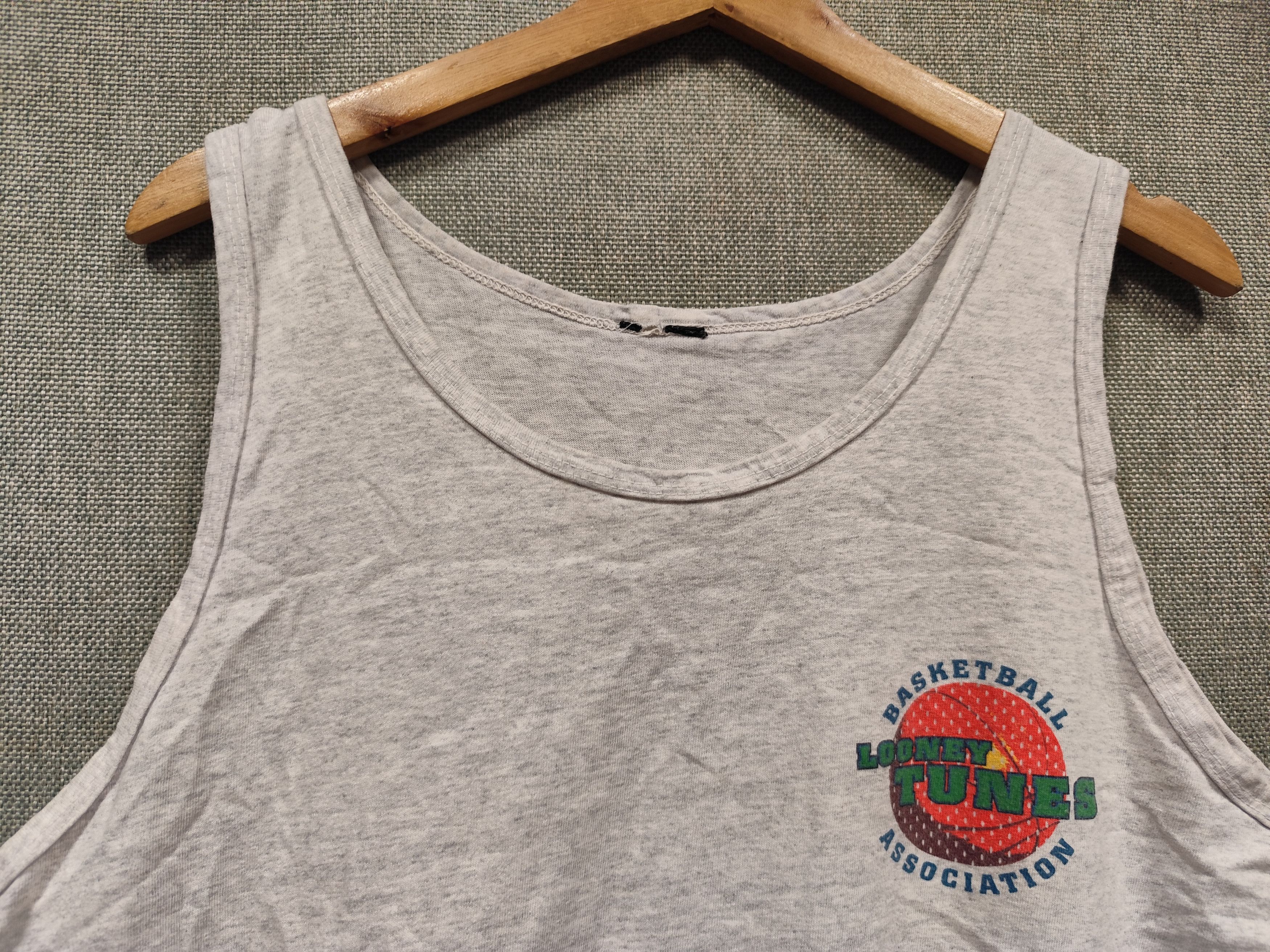 Vintage Vintage 90s tank tops looney tunes space jam Size US XL / EU 56 / 4 - 3 Thumbnail