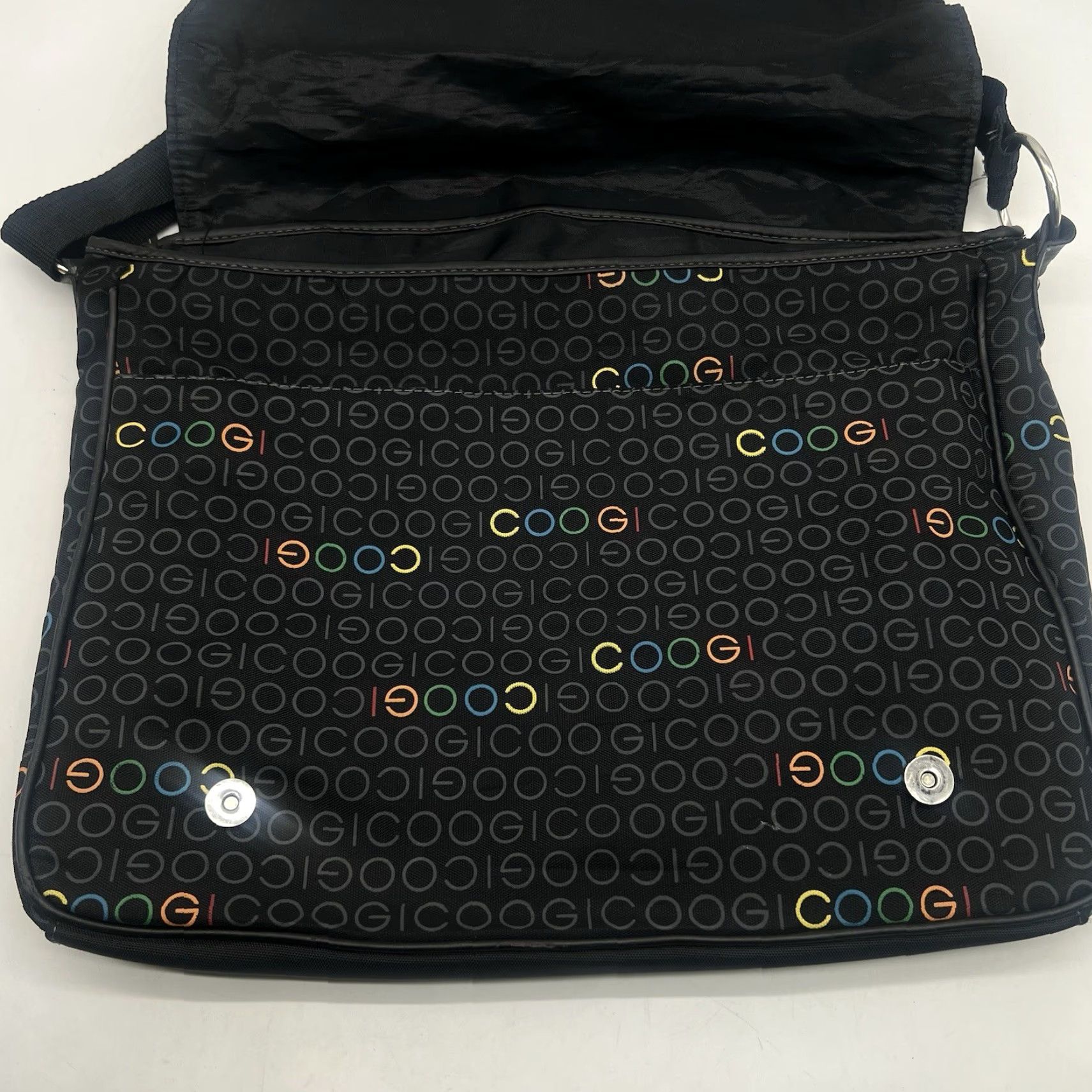 Coogi VINTAGE COOGI Black Nylon Messenger Bag Medium Unisex Adults Belted Front Studded ONE OF A KIND 11X15 Bag Accessories Size ONE SIZE - 3 Thumbnail