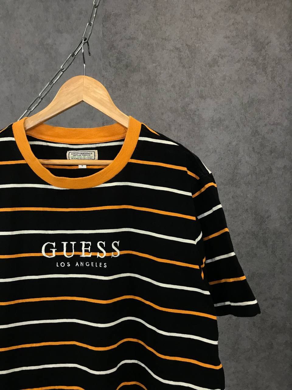 Guess Guess designer striped center logo tee Size US M / EU 48-50 / 2 - 2 Thumbnail