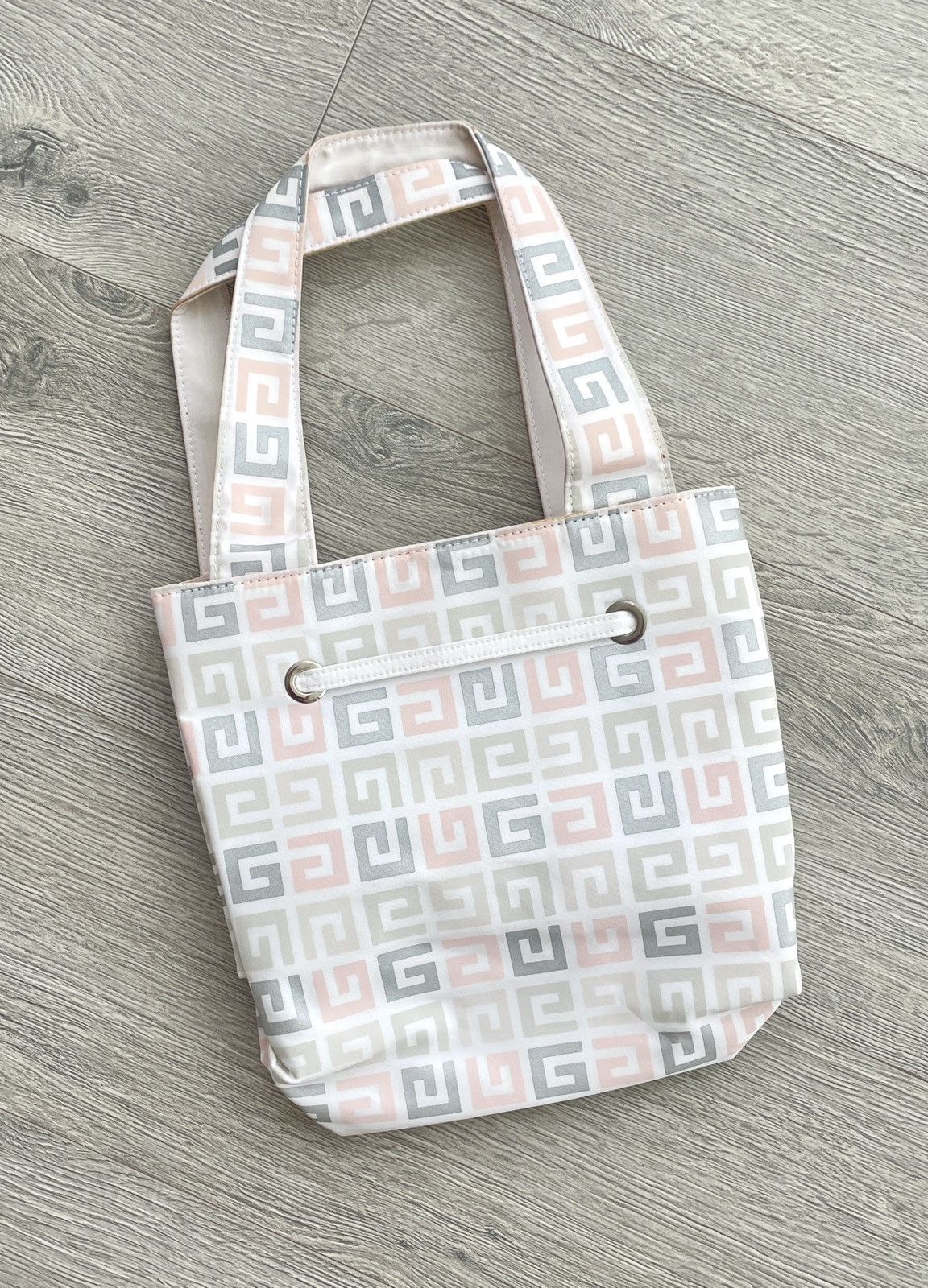 Designer × Givenchy × Vintage Vintage Givenchy Canvas Bag Tote Perfume White Shoulder Whit Size ONE SIZE - 1 Thumbnail