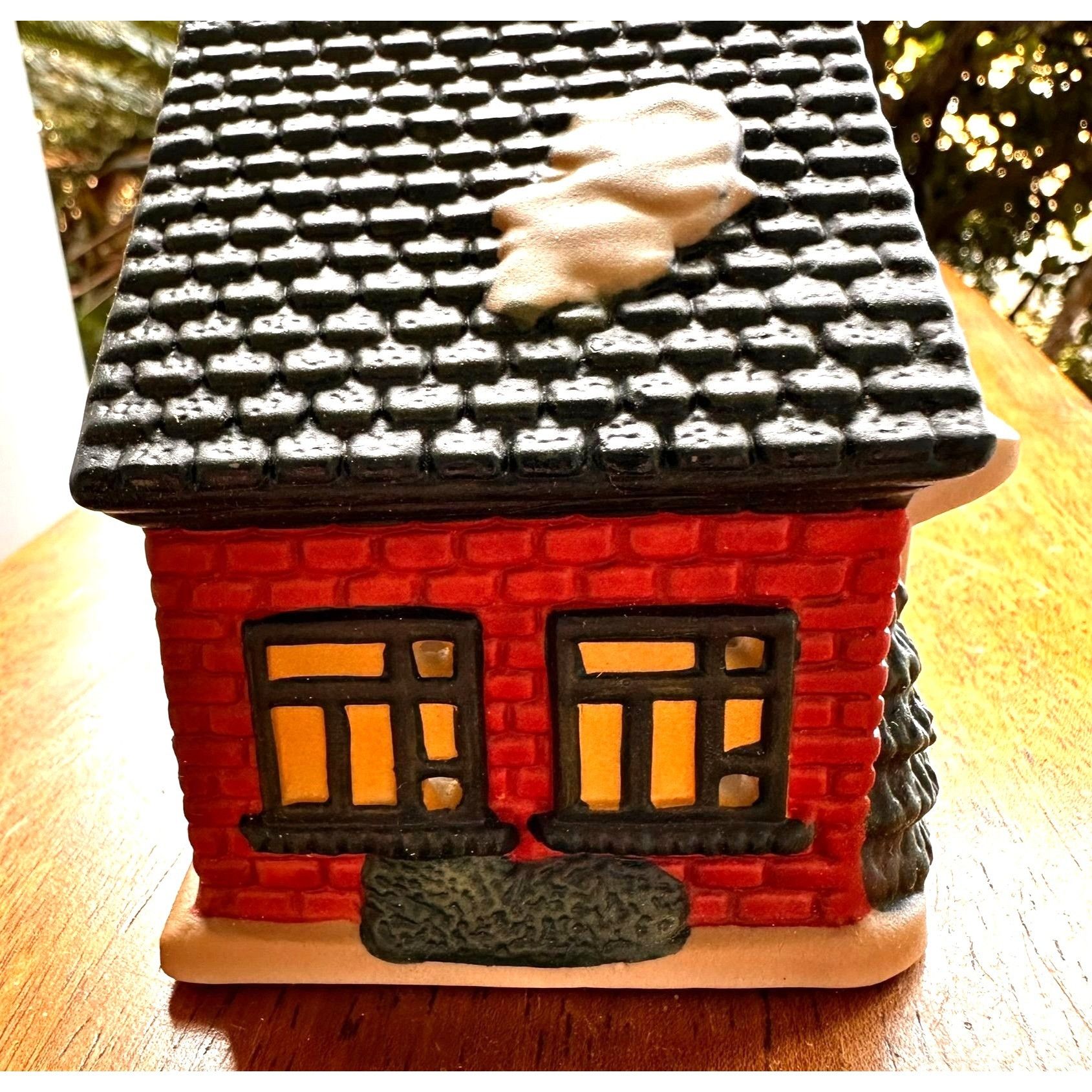 Handmade × Vintage VTG Gift Collection Hand Painted Porcelain School Tea Light Size ONE SIZE - 5 Thumbnail