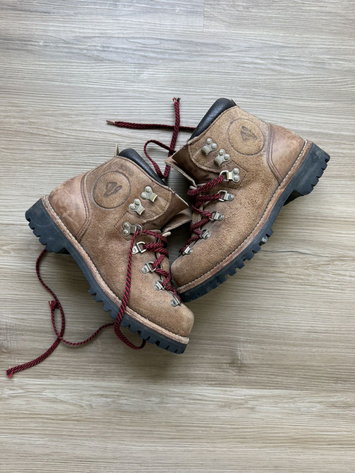 Danner Vintage Danner Hiking boots Size US 7.5 / EU 40-41 - 1 Thumbnail