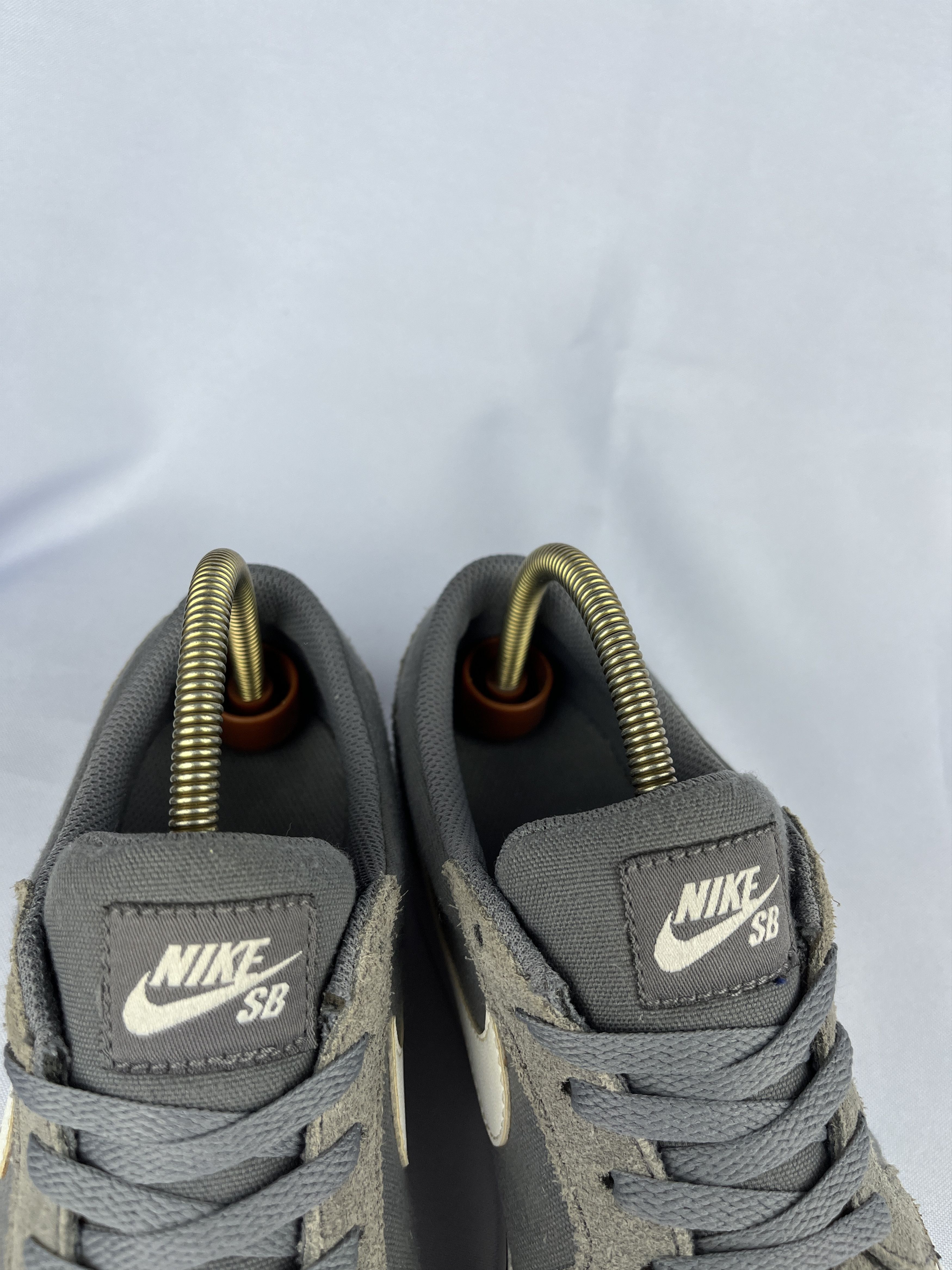 Nike Nike SB Satire Womens Skateboarding Sneakers Size US 4.5 / IT 34.5 - 4 Thumbnail